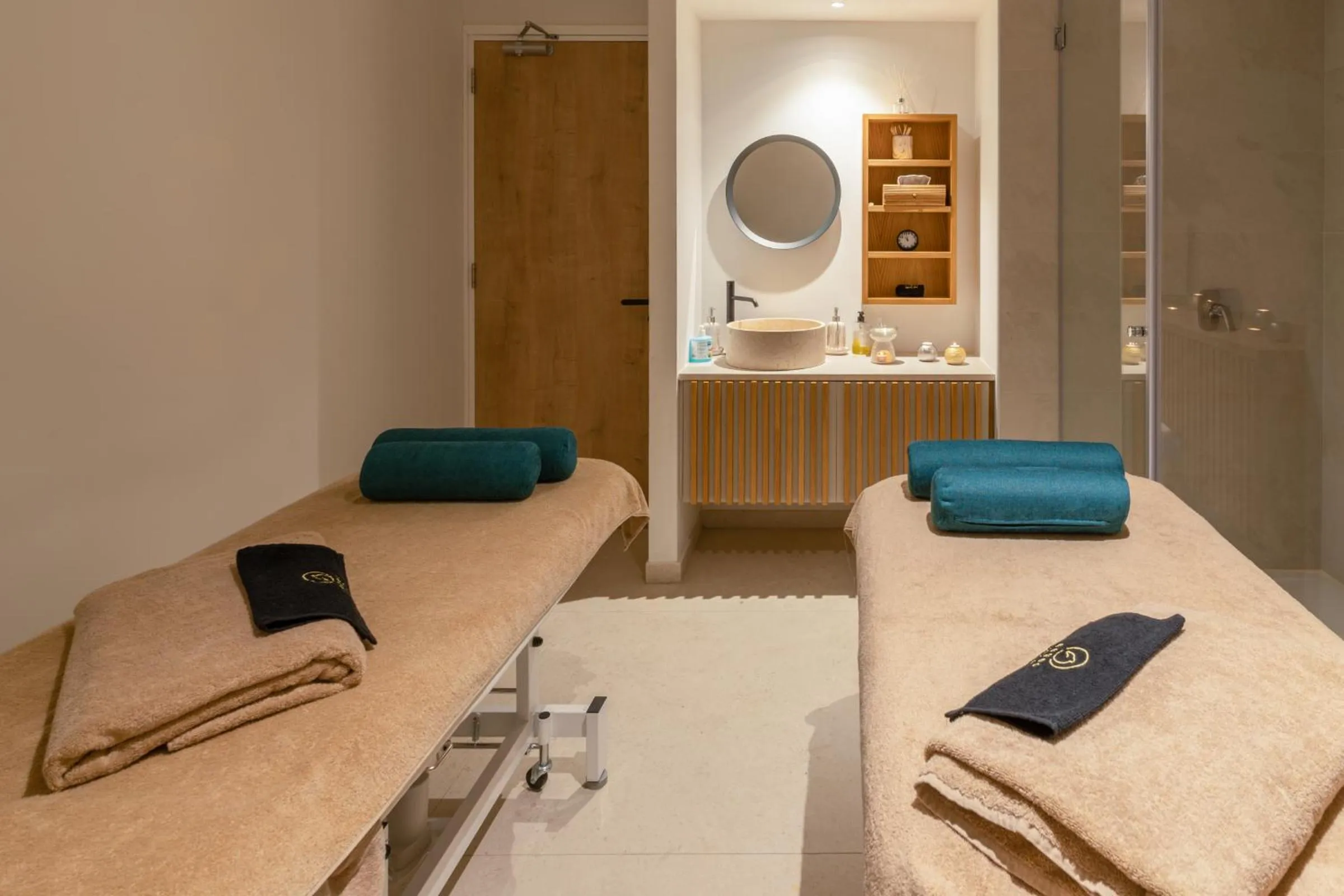 Massage, Bed in Flamingo Paradise Beach Hotel - Adults Only