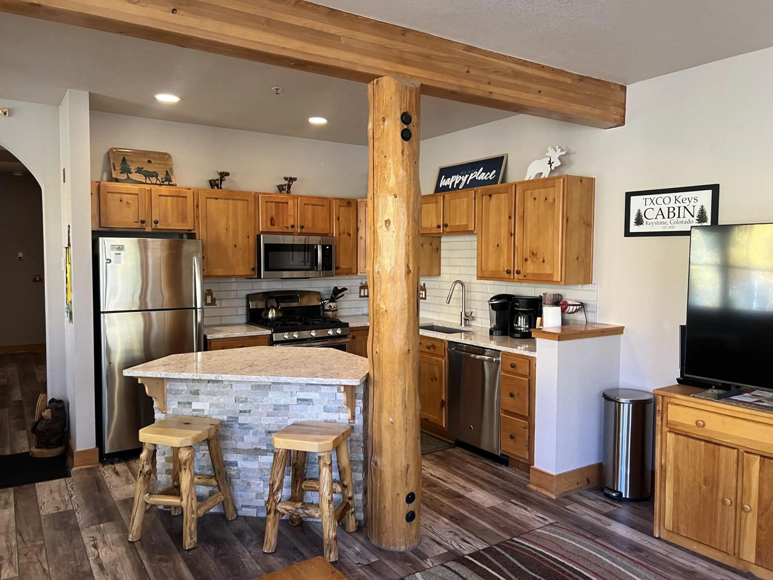 8750 Trappers Crossing condo