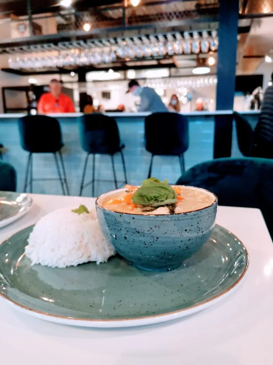 Restaurant/places to eat in Urban Oasis Aparthotel