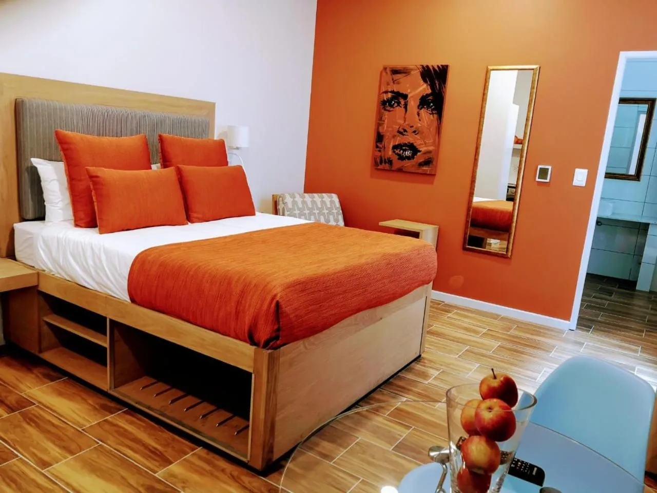 Bedroom, Bed in Urban Oasis Aparthotel