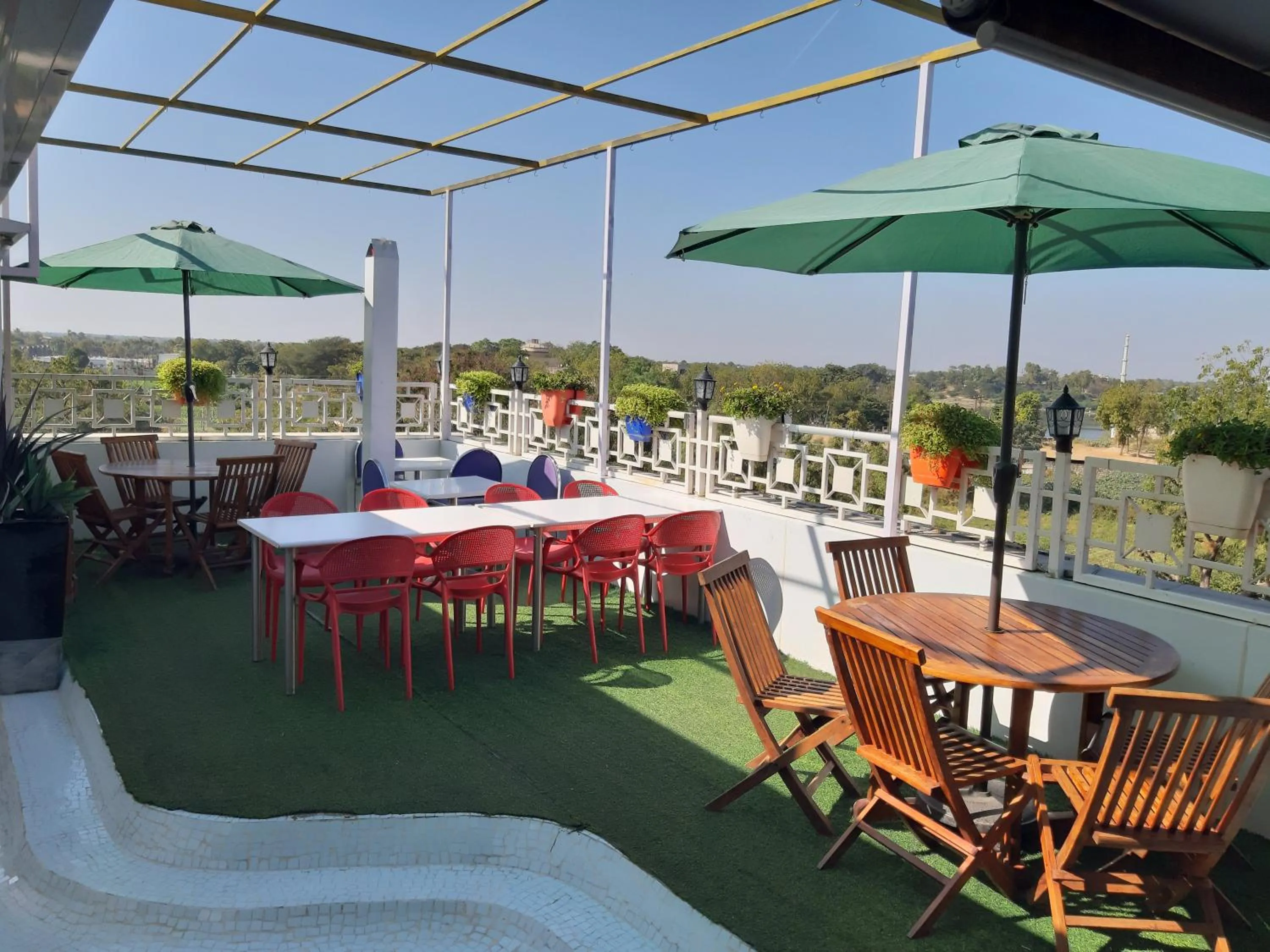 Restaurant/places to eat in Hotel The Grand Piano - Best Business Hotel in Patan