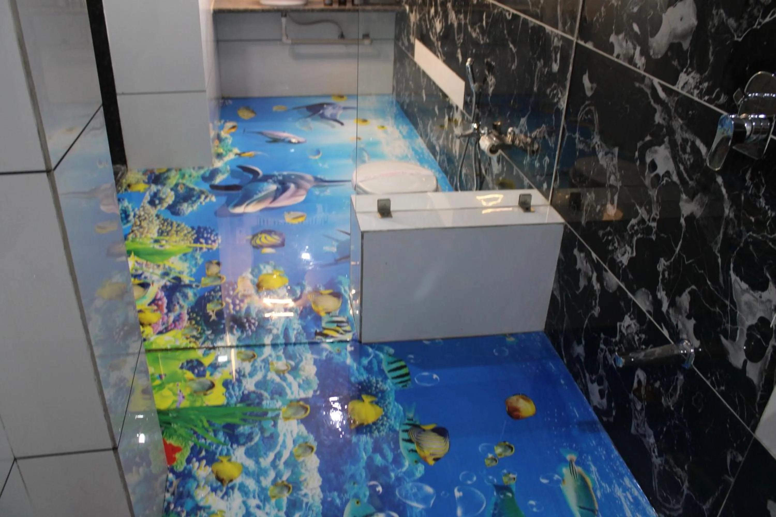 Bathroom in Hotel The Grand Piano - Best Business Hotel in Patan