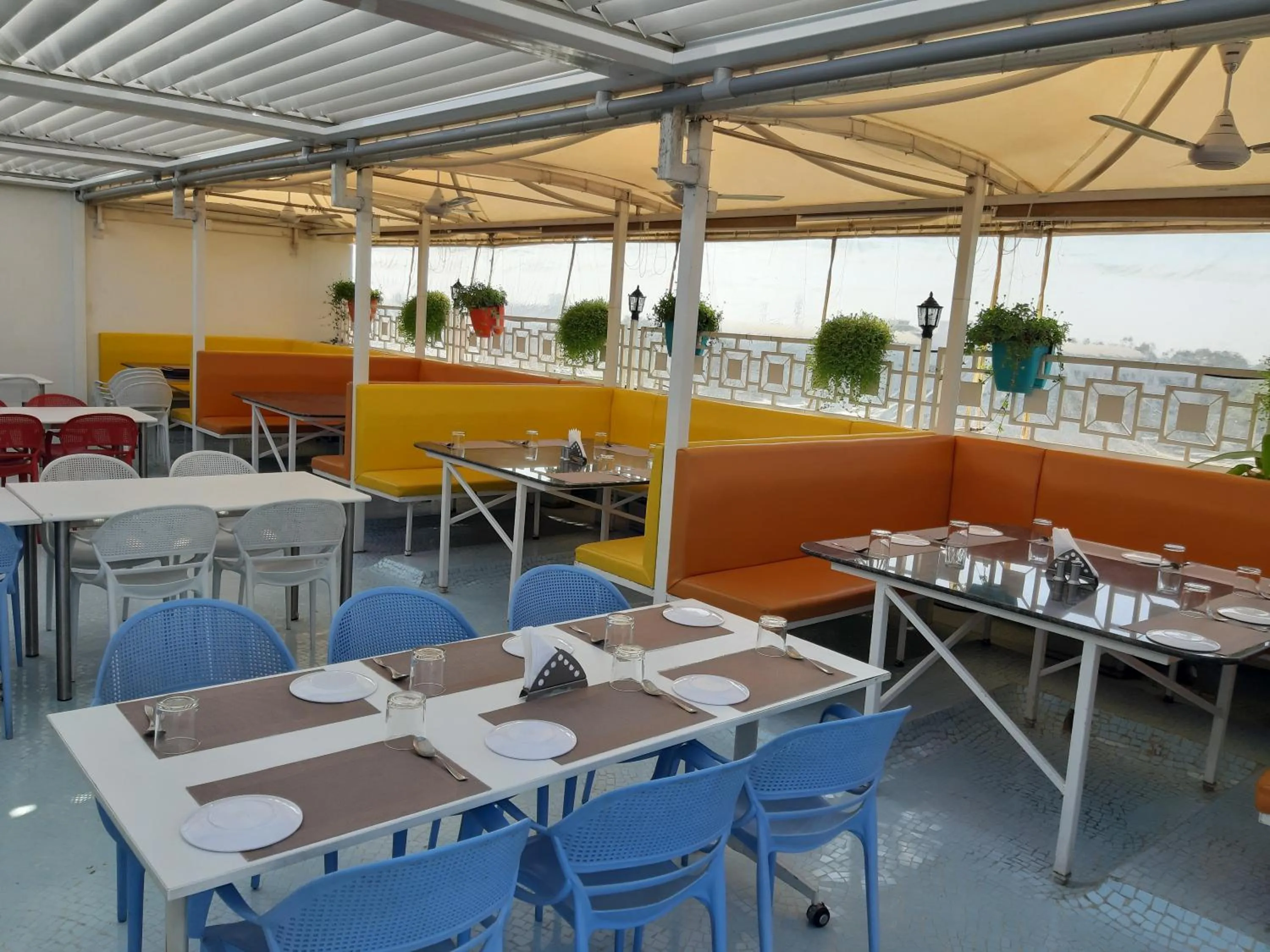 Restaurant/places to eat in Hotel The Grand Piano - Best Business Hotel in Patan