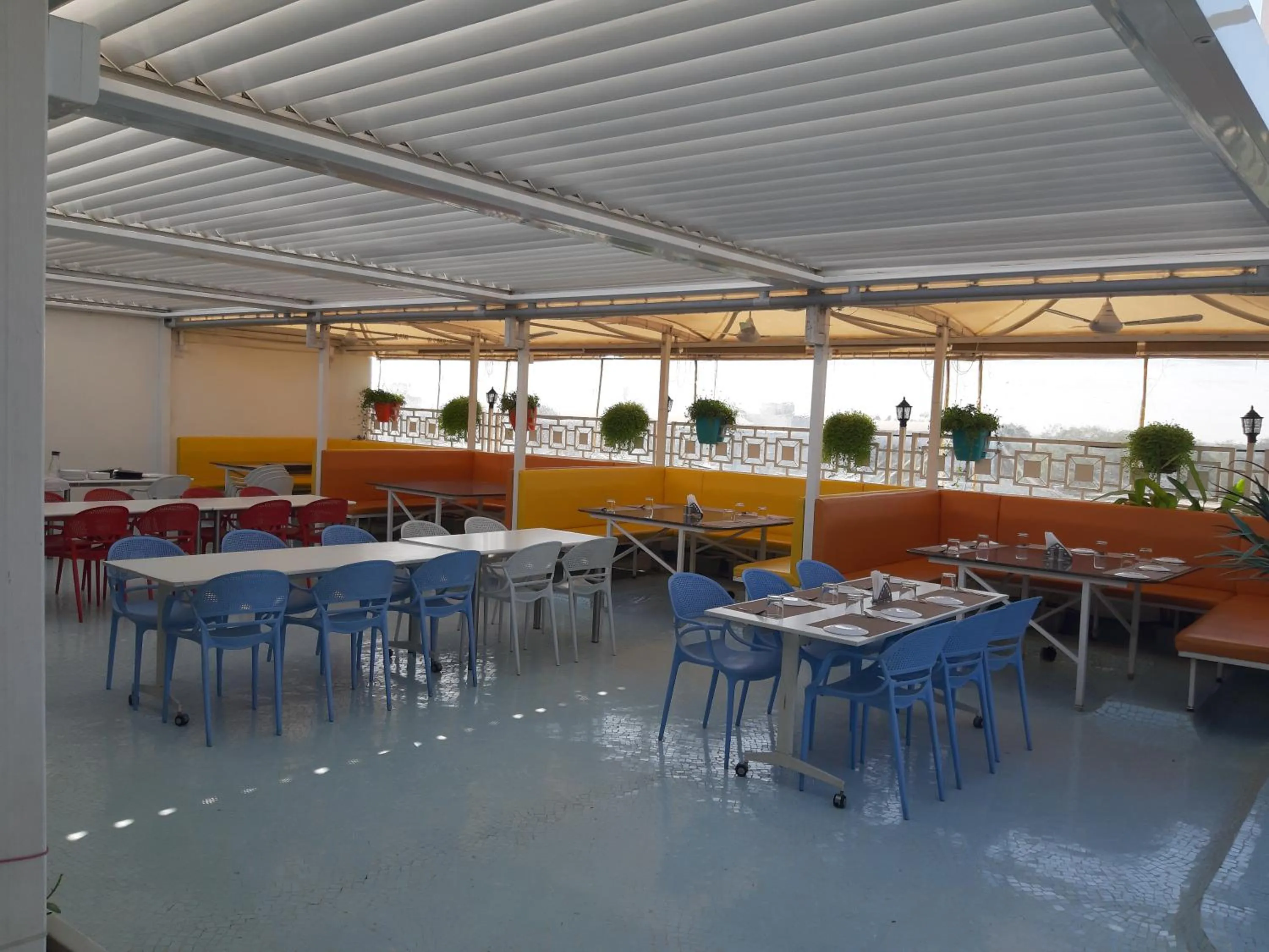 Restaurant/places to eat in Hotel The Grand Piano - Best Business Hotel in Patan