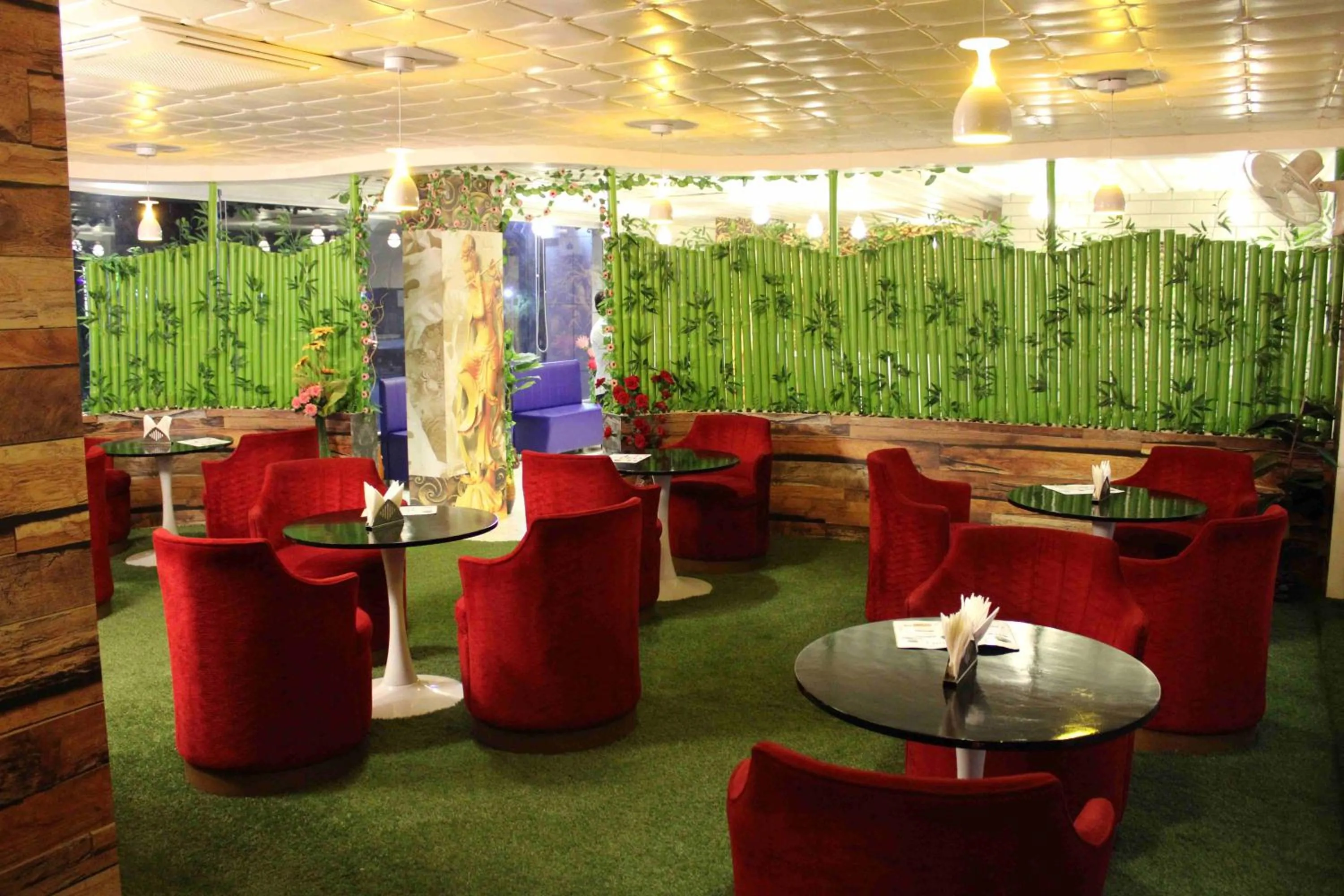 Restaurant/places to eat in Hotel The Grand Piano - Best Business Hotel in Patan