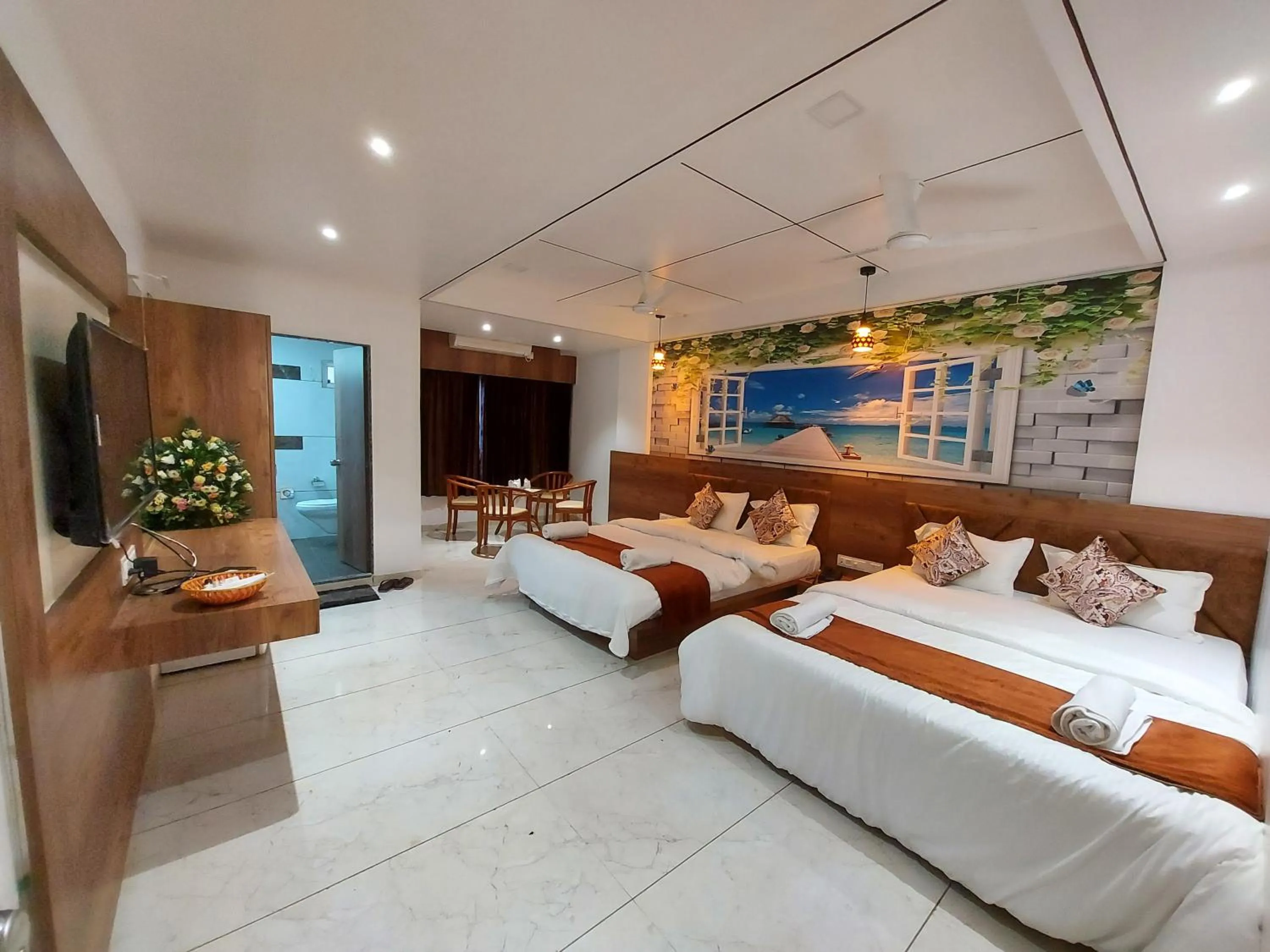 Family, Bed in Hotel The Grand Piano - Best Business Hotel in Patan