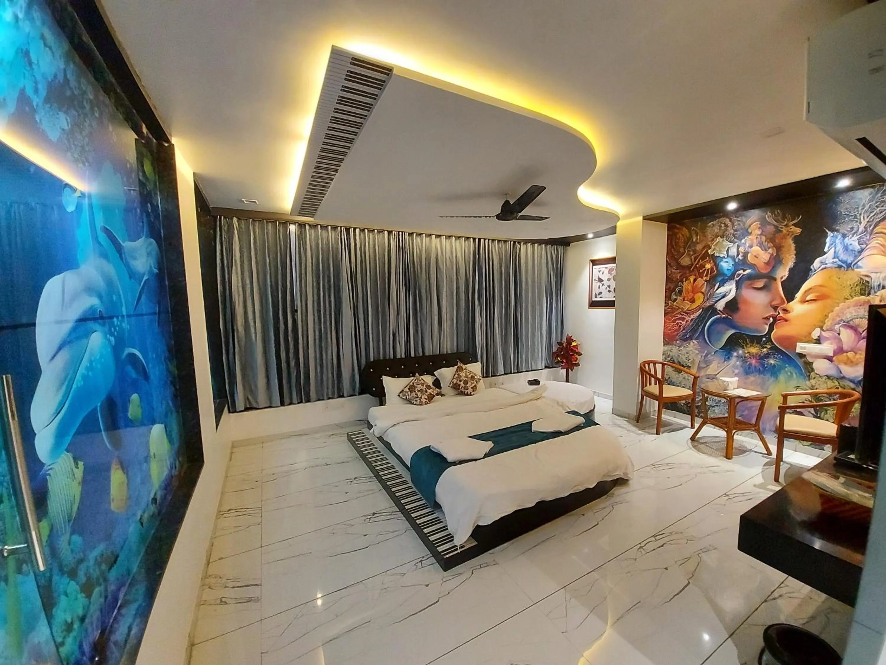 Bathroom, Bed in Hotel The Grand Piano - Best Business Hotel in Patan