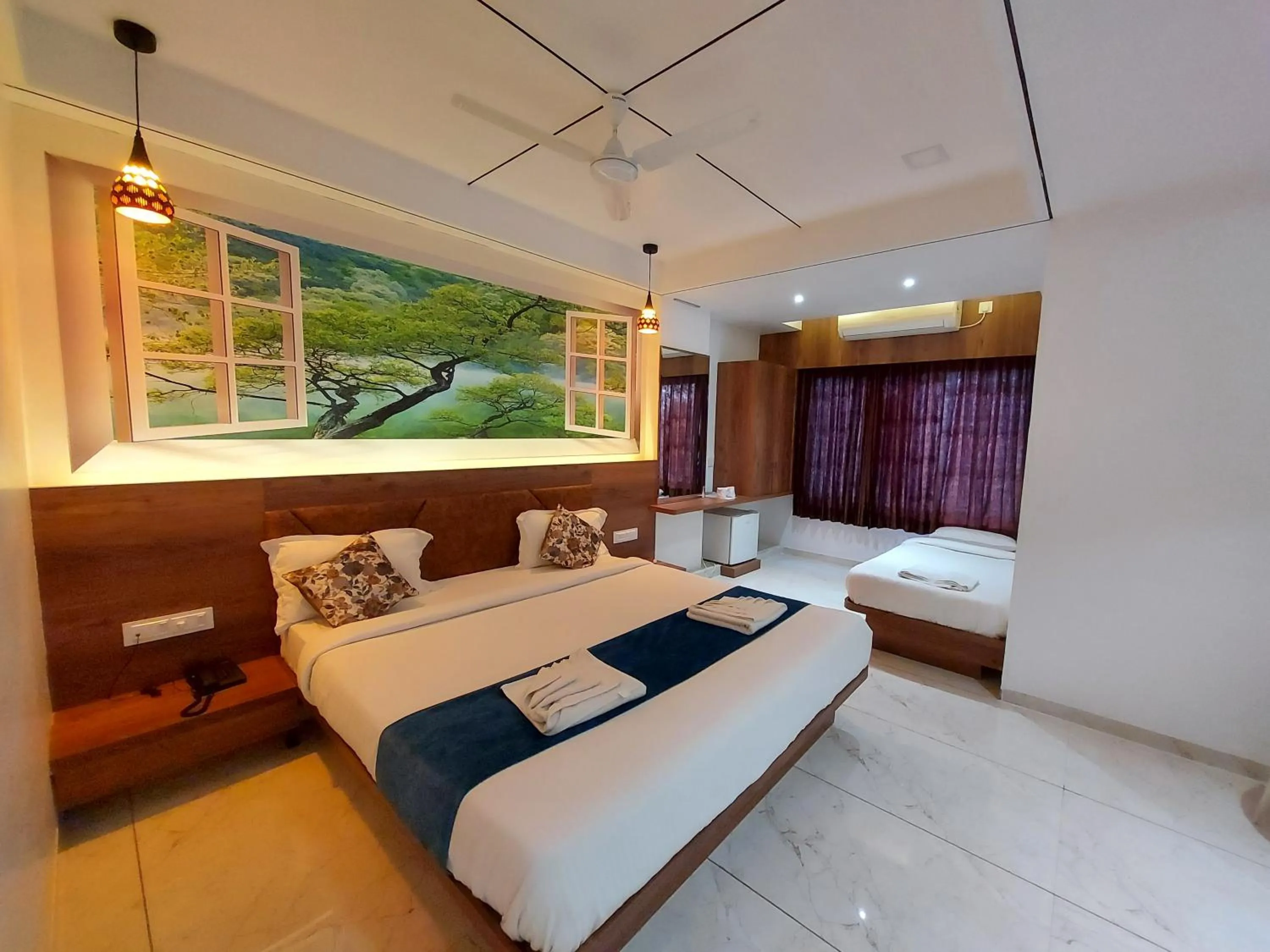 Bed in Hotel The Grand Piano - Best Business Hotel in Patan