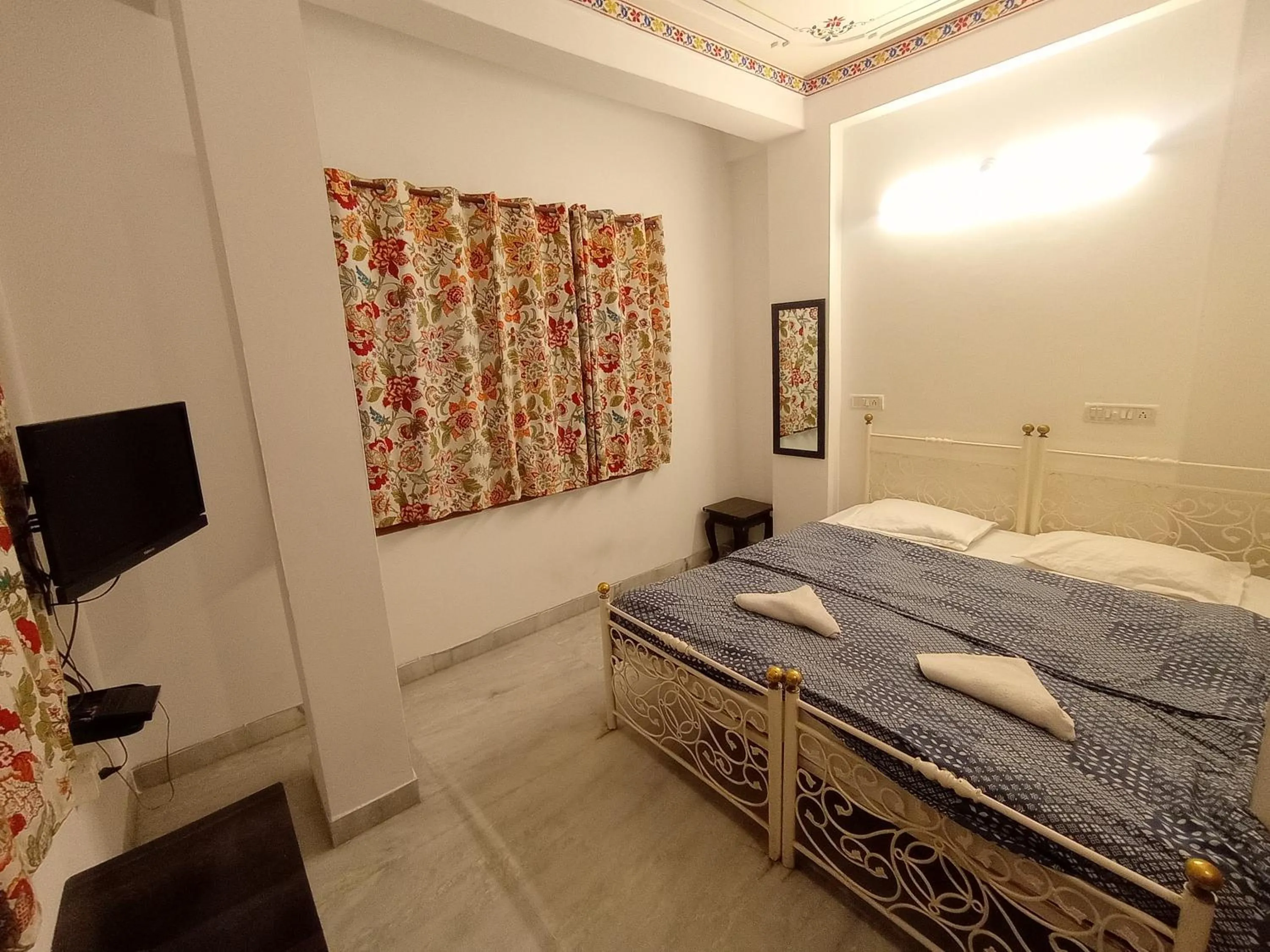 Bed in Little Peepal House