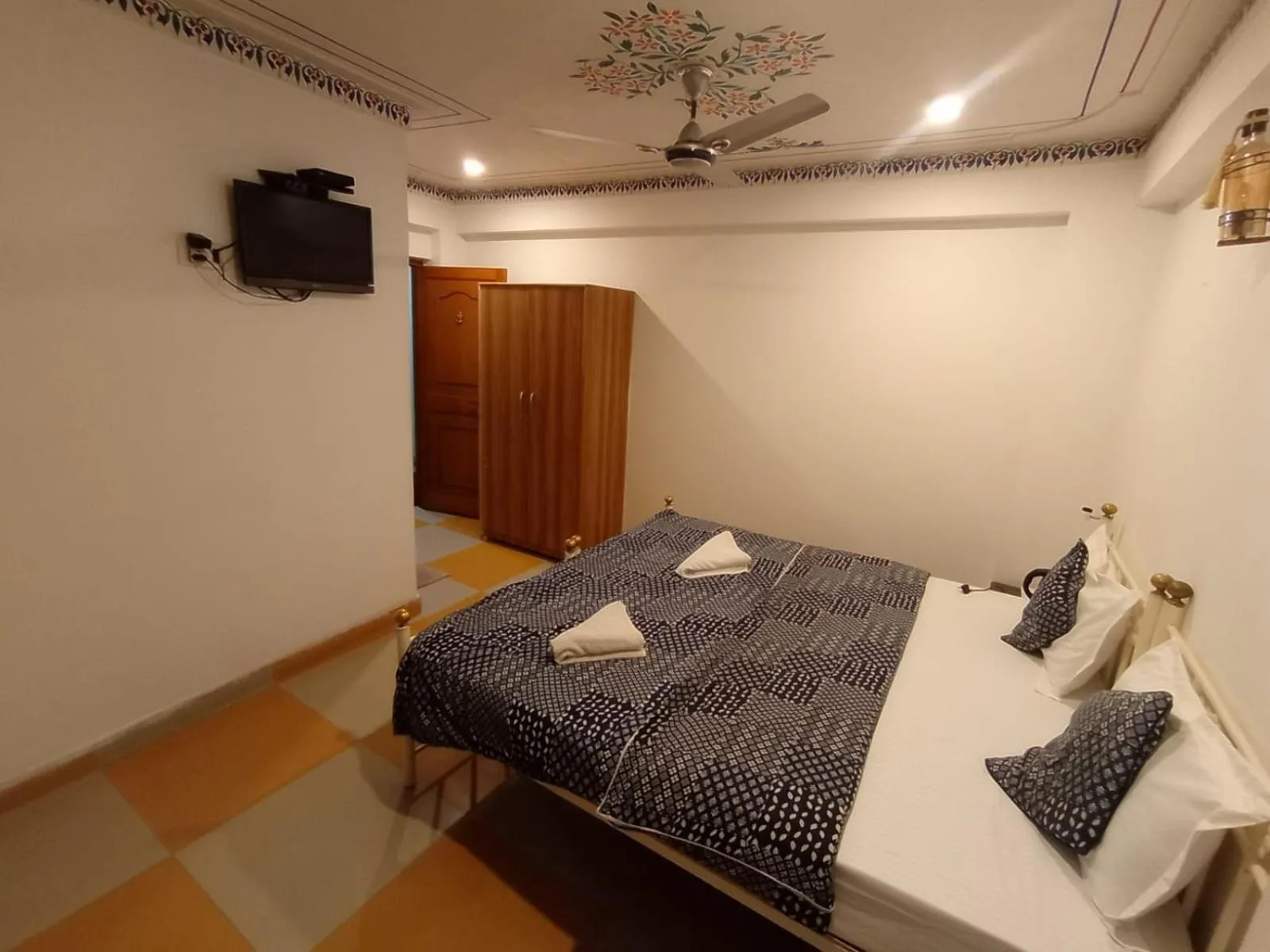 Bed in Little Peepal House