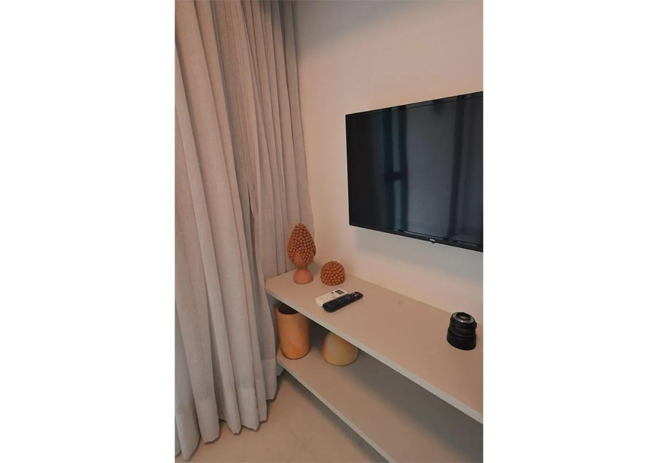 TV and multimedia in Flat Beach Class Muro Alto 1107