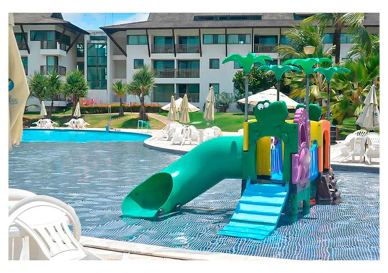 Children play ground in Flat Beach Class Muro Alto 1107