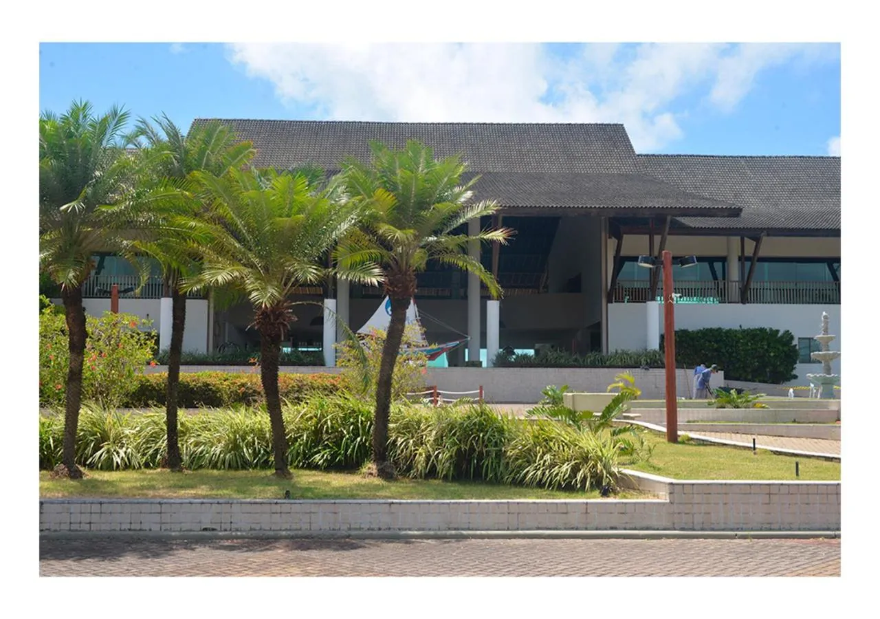 Facade/entrance in Flat Beach Class Muro Alto 1107