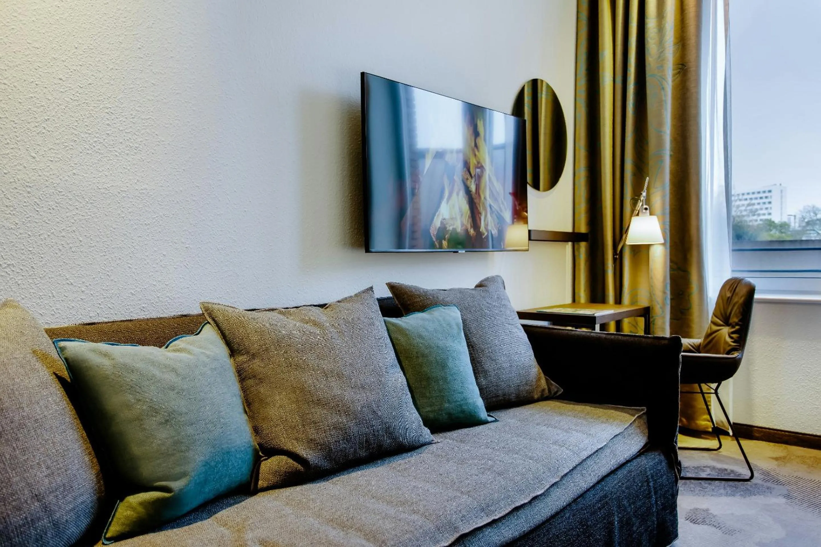 Photo of the whole room in Motel One Wiesbaden