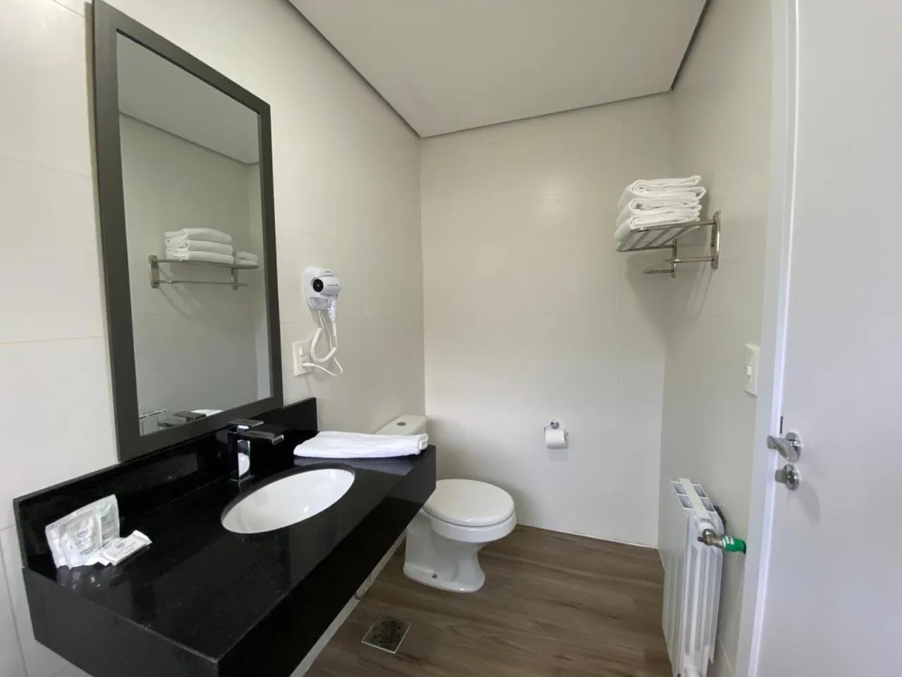 Bathroom in Lapônia Hotel Gramado