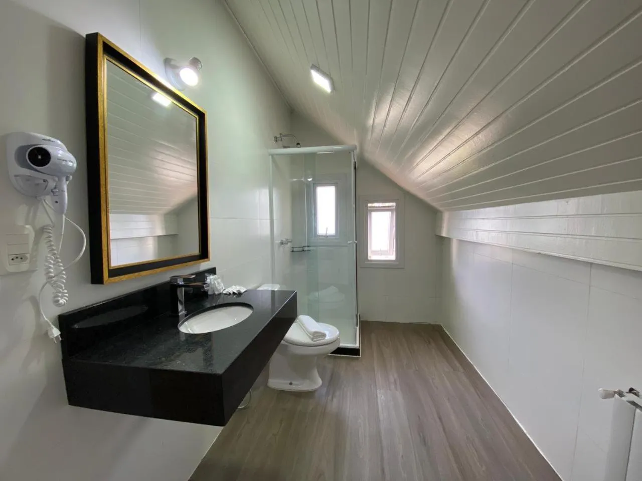 Bathroom in Lapônia Hotel Gramado