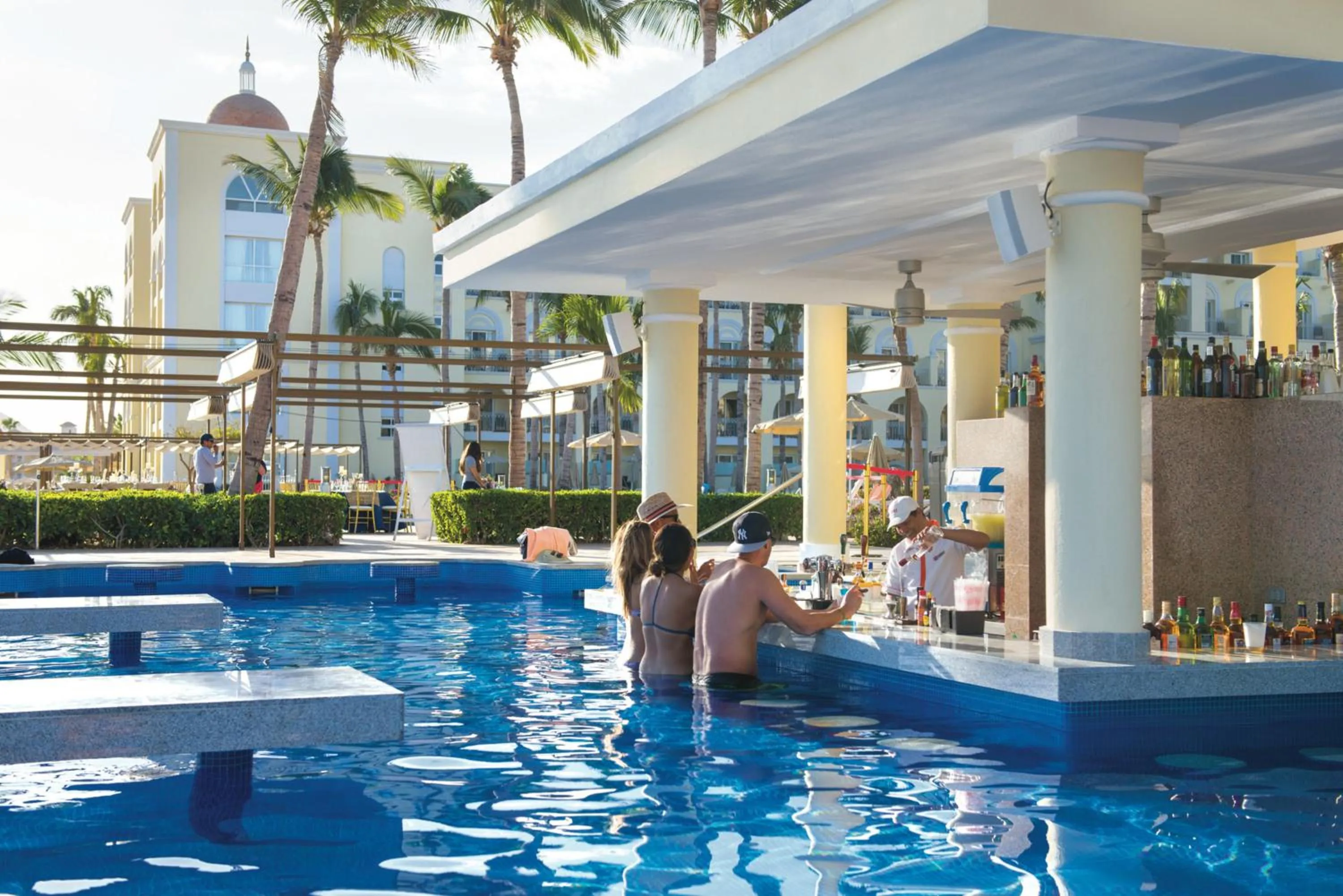 Swimming pool in Riu Palace Cabo San Lucas - All Inclusive