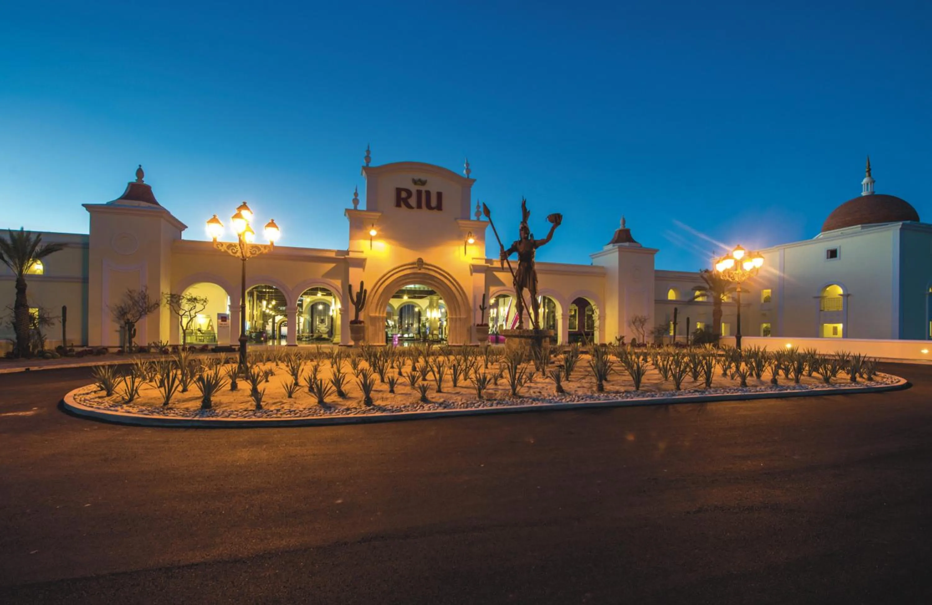 Property building in Riu Palace Cabo San Lucas - All Inclusive