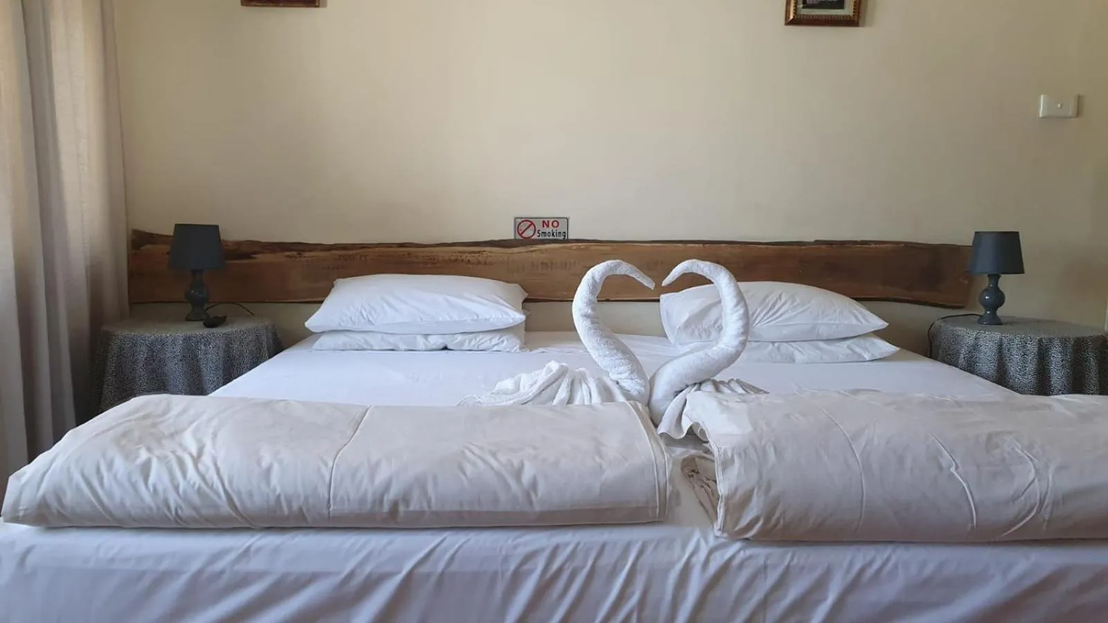 Bed in Bonani B & B