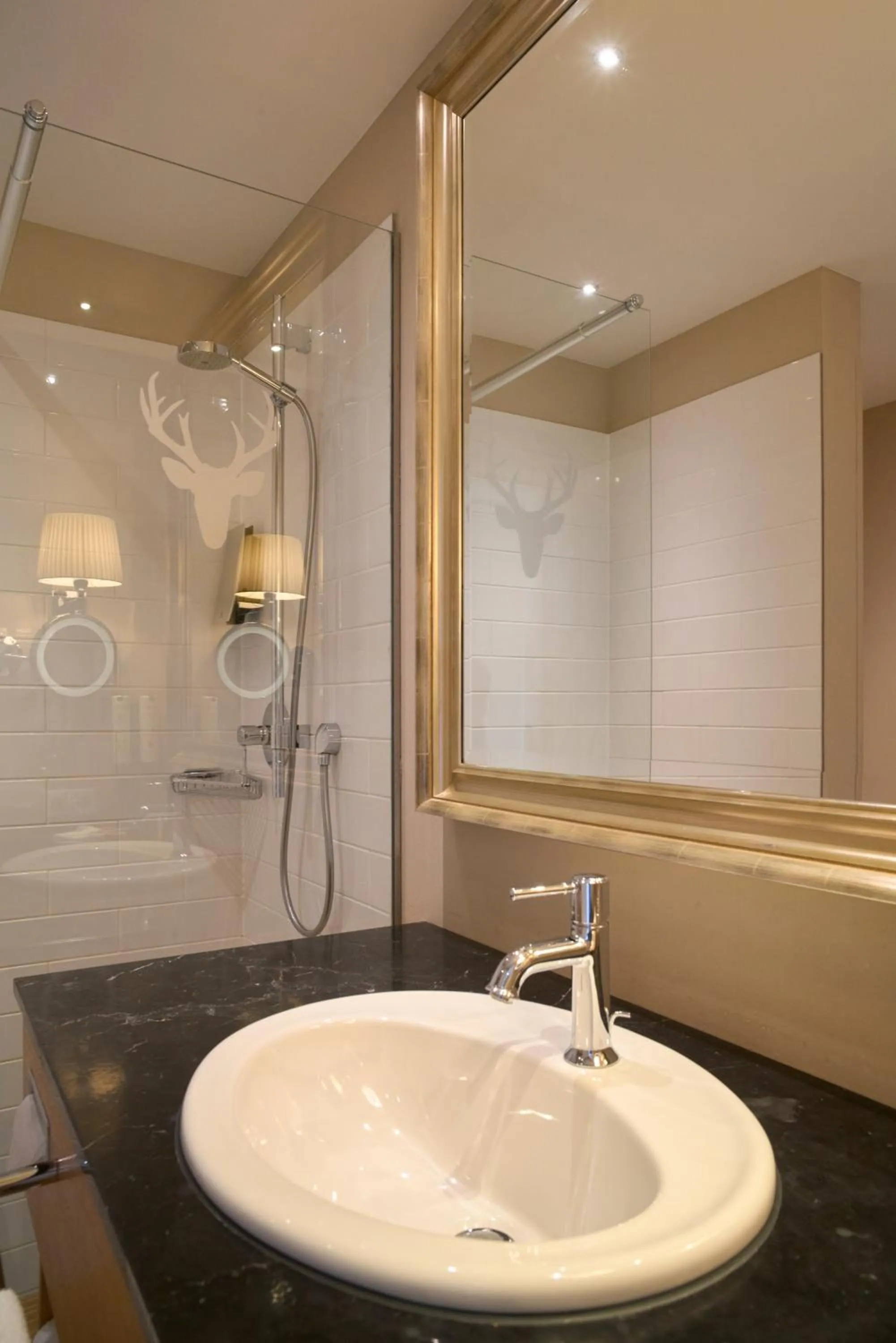 Bathroom in Naturresort & Spa Schindelbruch