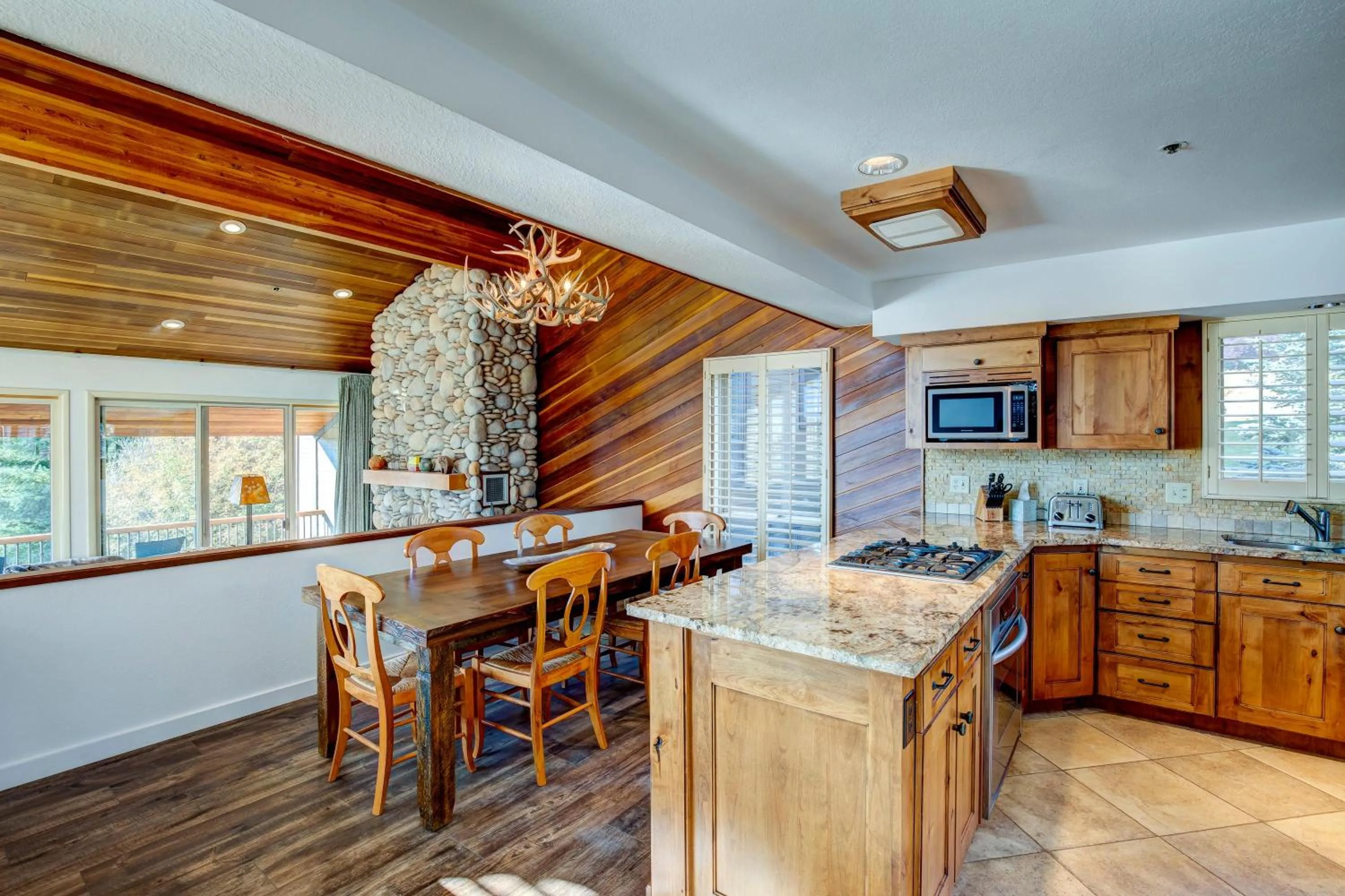 Fairway Village 2570