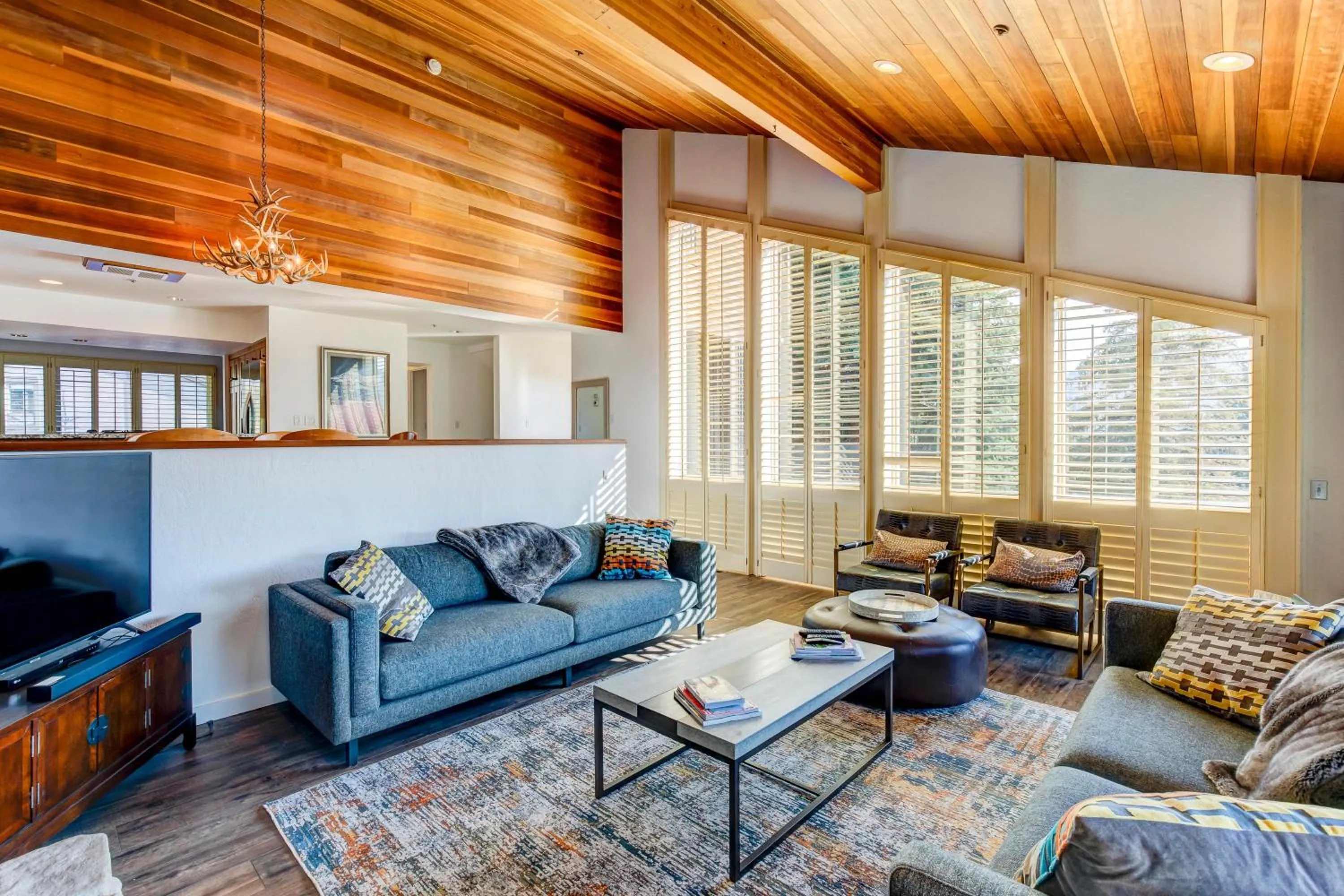 Fairway Village 2570