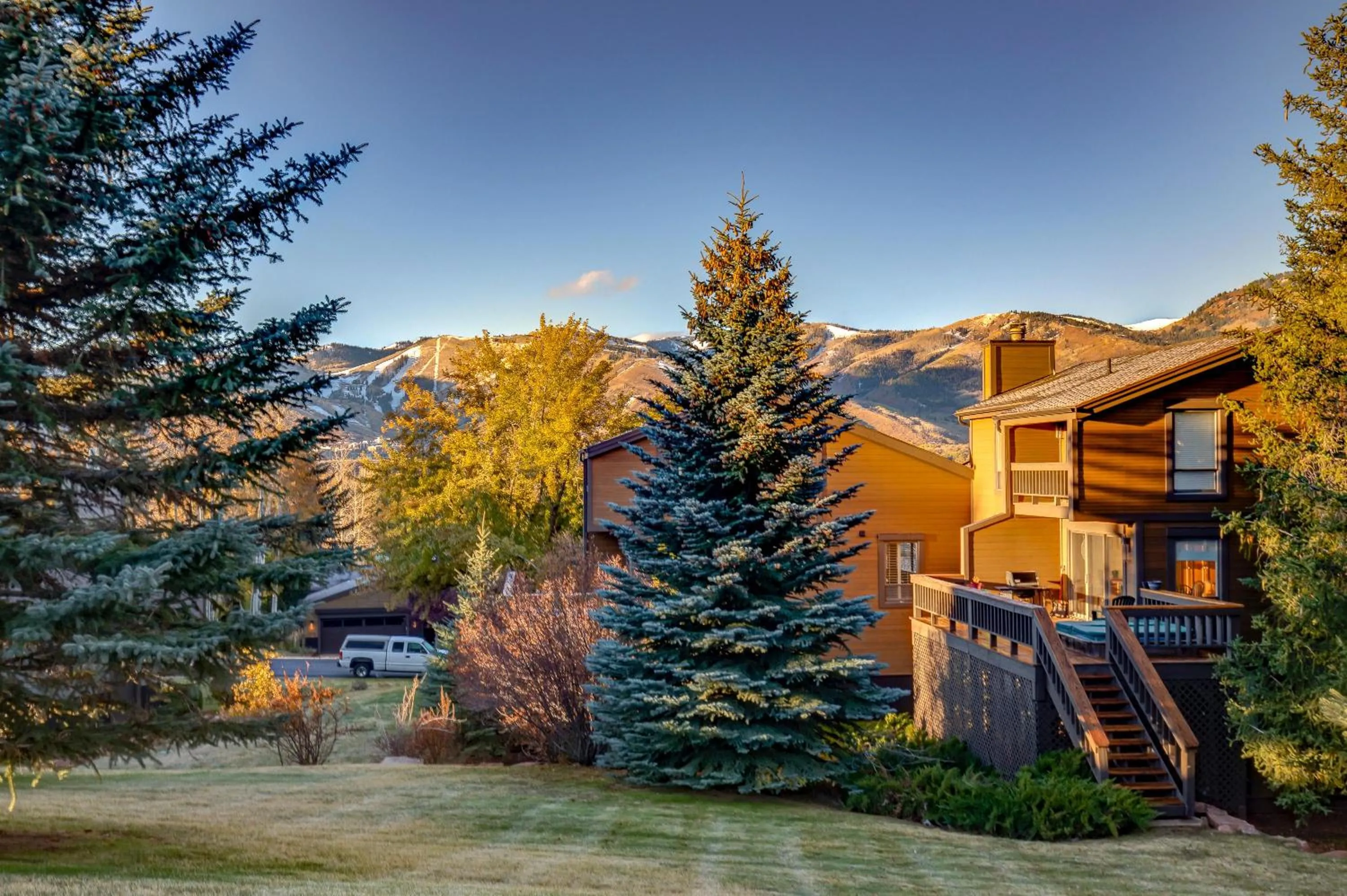 Fairway Village 2570