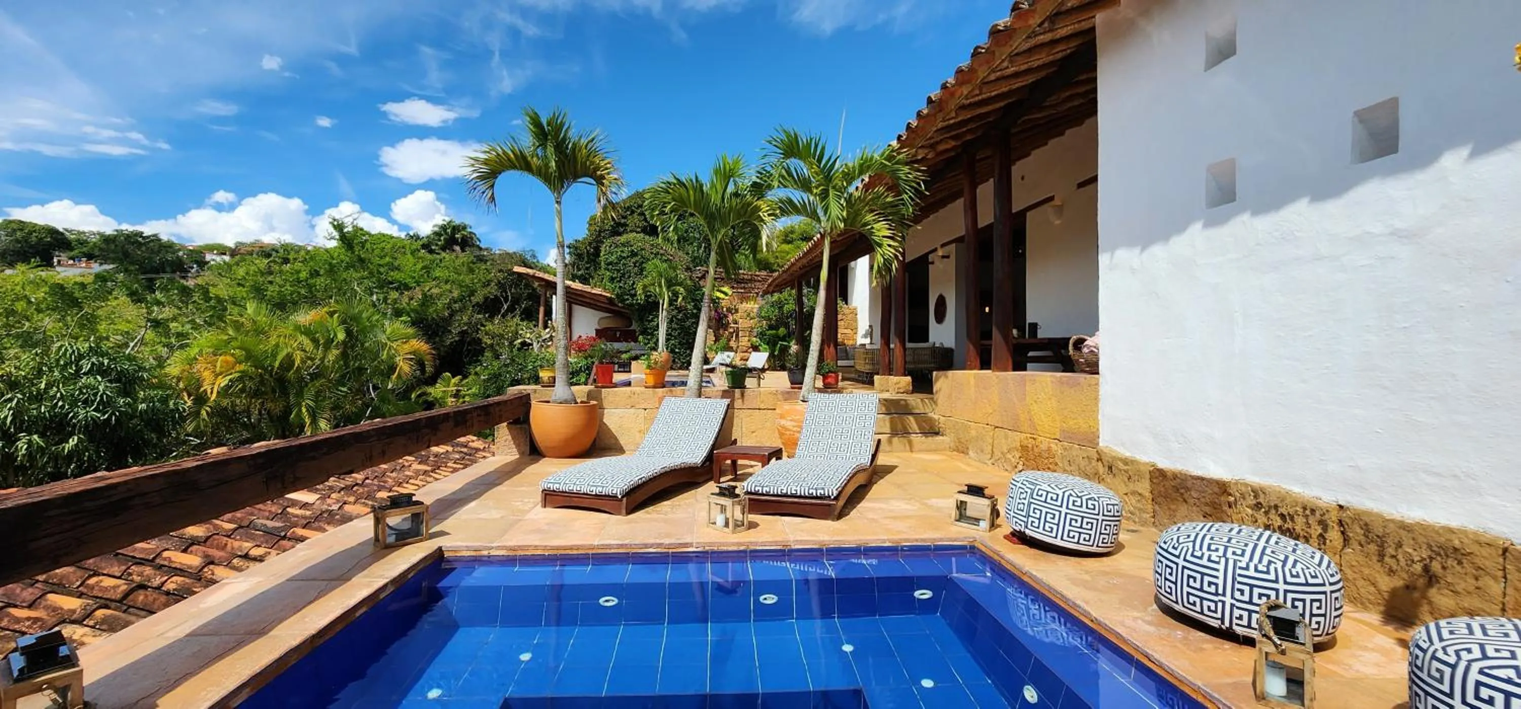 Pool view in Casa Yahri