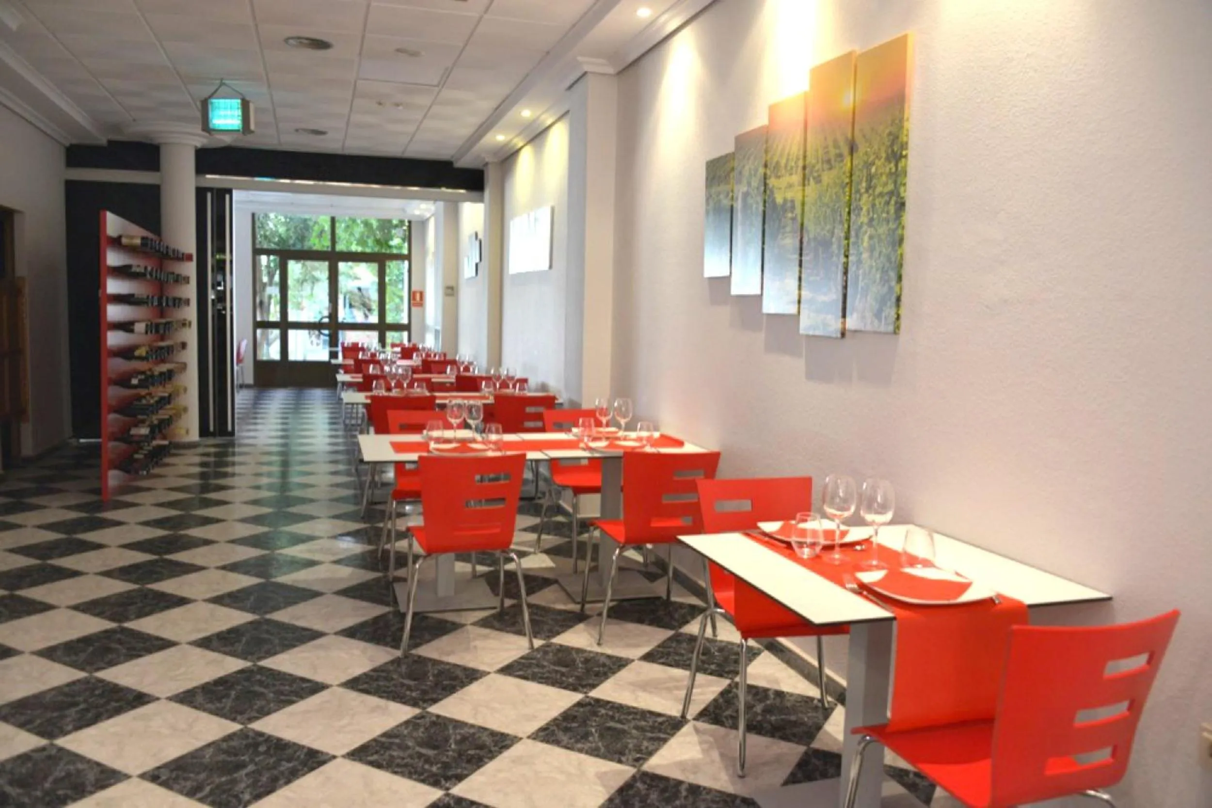 Restaurant/places to eat in Alcalá del Jucar Hotel Pelayo