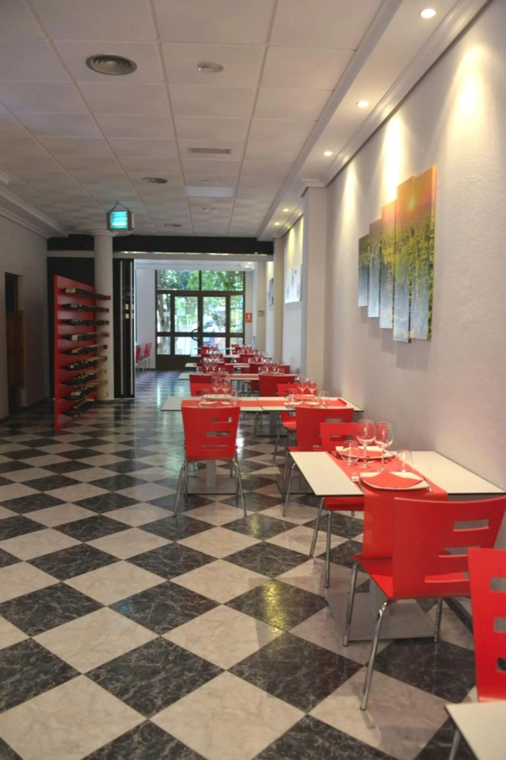 Restaurant/places to eat in Alcalá del Jucar Hotel Pelayo