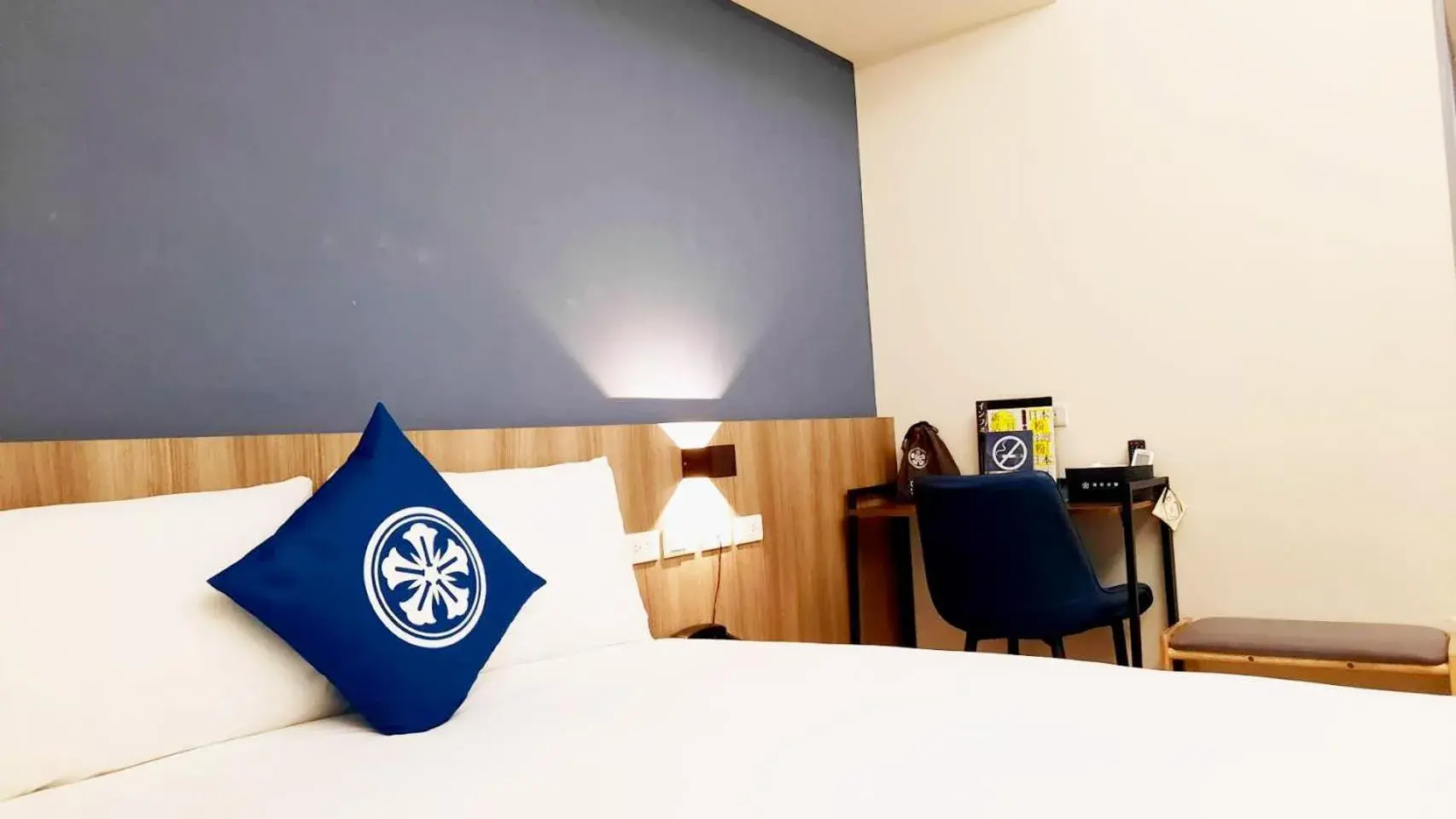 Standard Double Room in Holo Hotel Tainan Standard Double Room in Holo Hotel Tainan