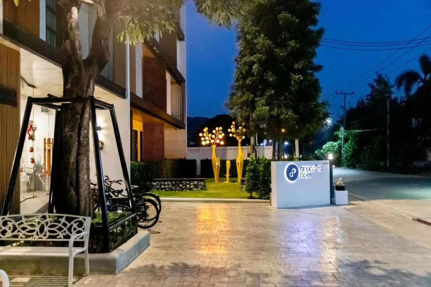 Garden view in Ananzitra Hotel