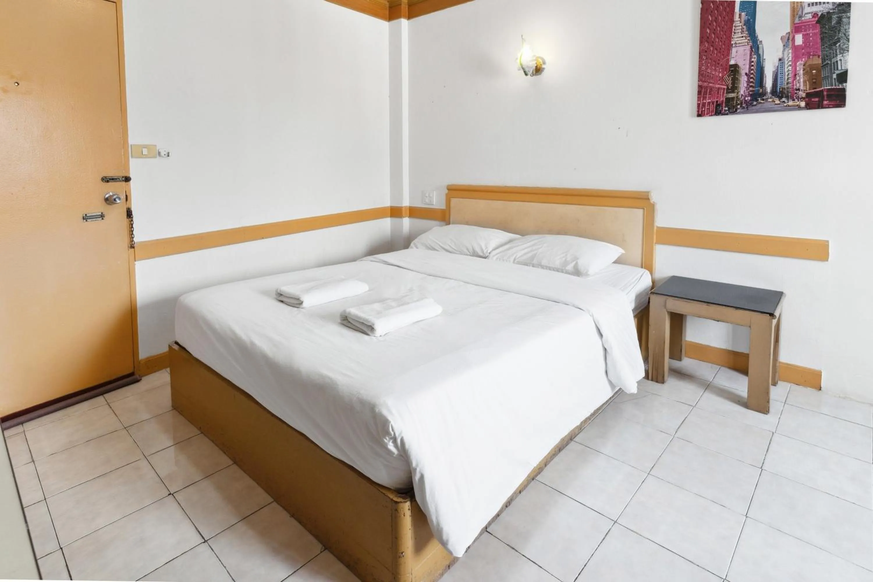 Photo of the whole room, Bed in Phu Inn Hotel