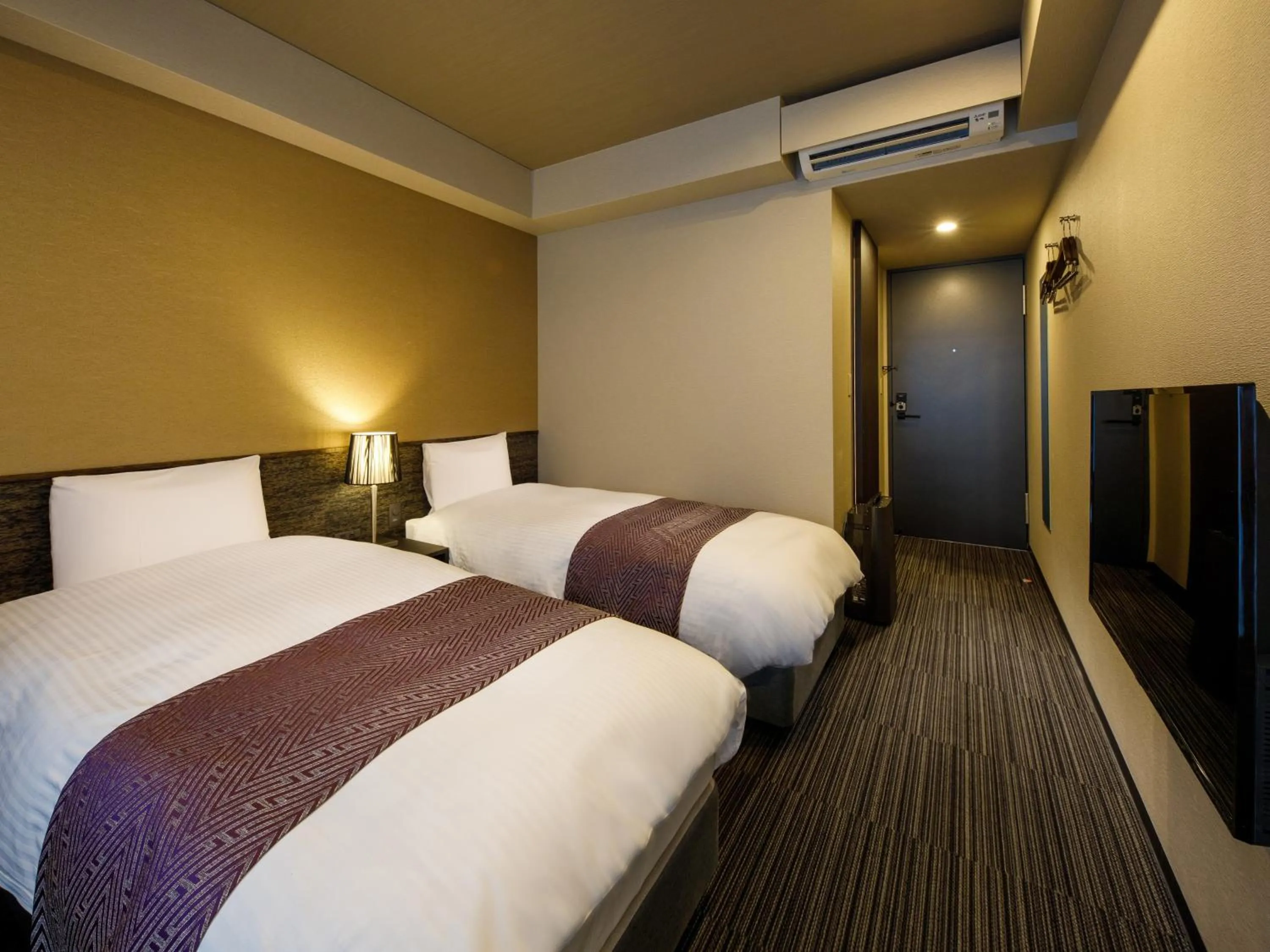 Photo of the whole room, Bed in Connect inn Shichijo-Kawaramachi