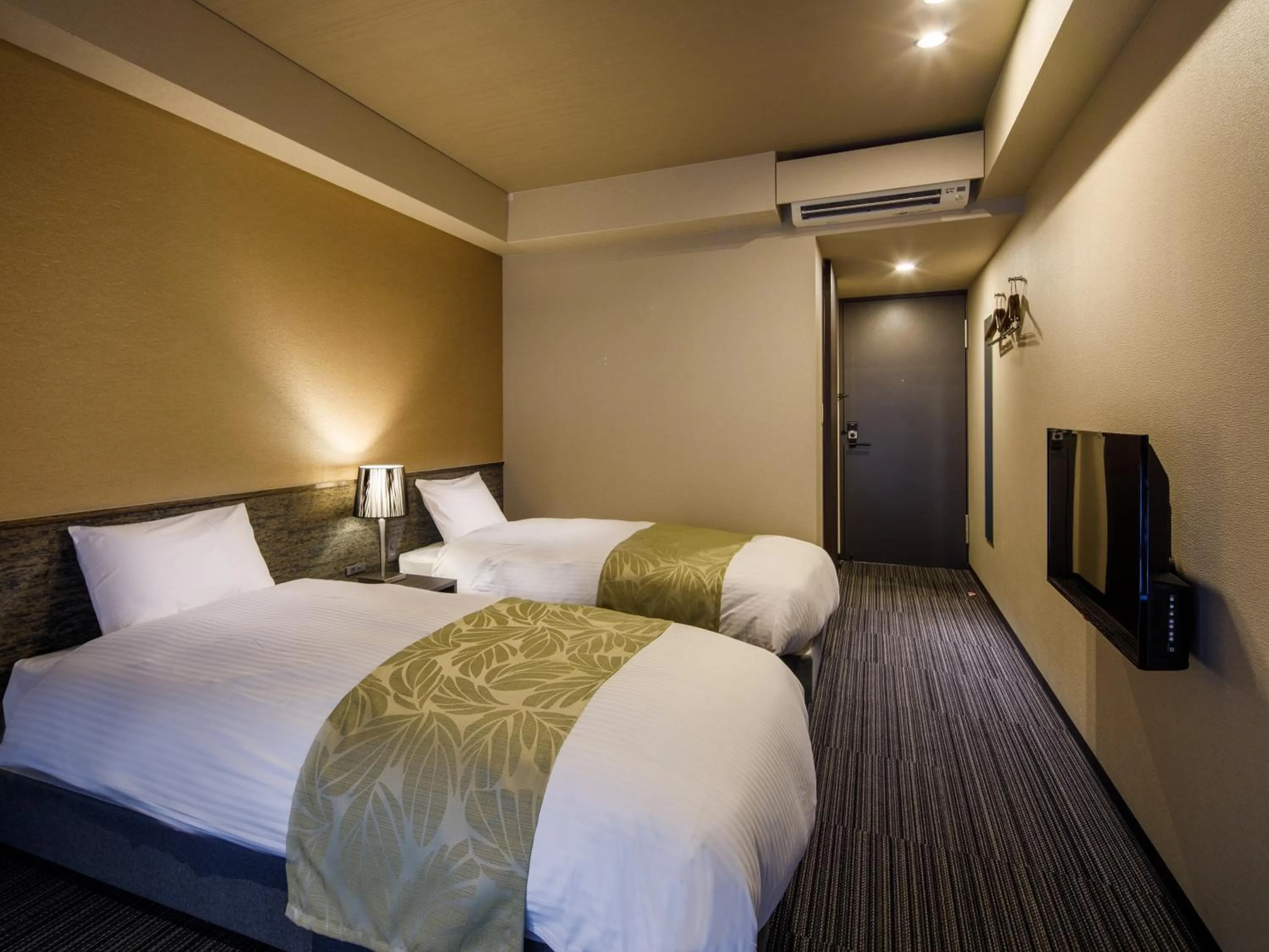 Photo of the whole room, Bed in Connect inn Shichijo-Kawaramachi