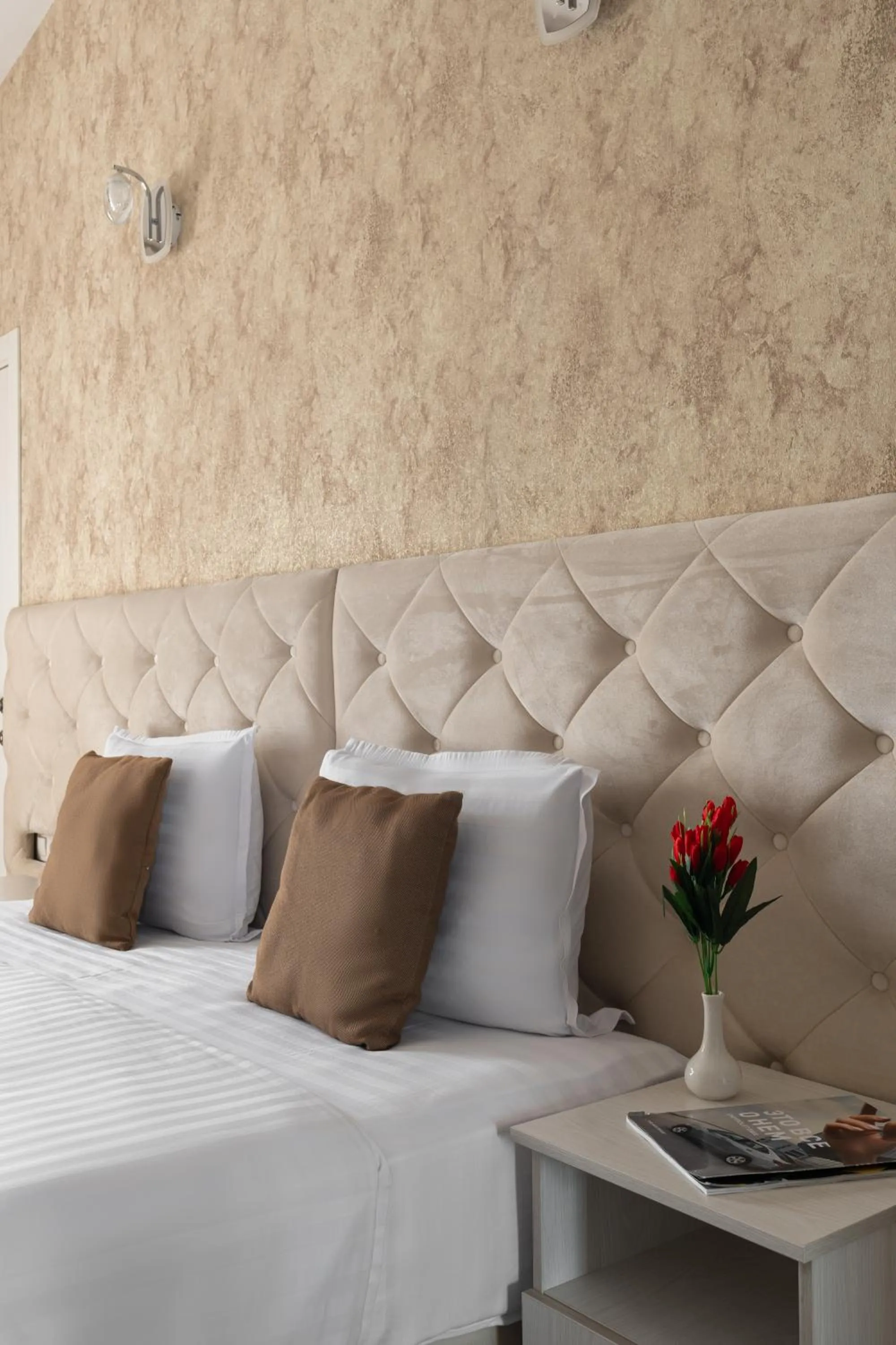 Bedroom, Bed in Shoxjahon Hotel - 600 Mbps Internet