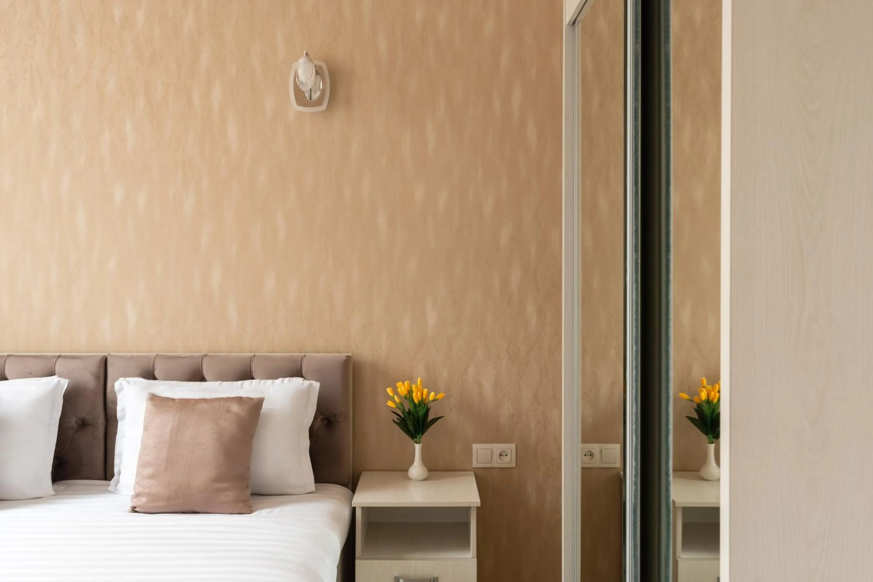 Bedroom, Bed in Shoxjahon Hotel - 600 Mbps Internet