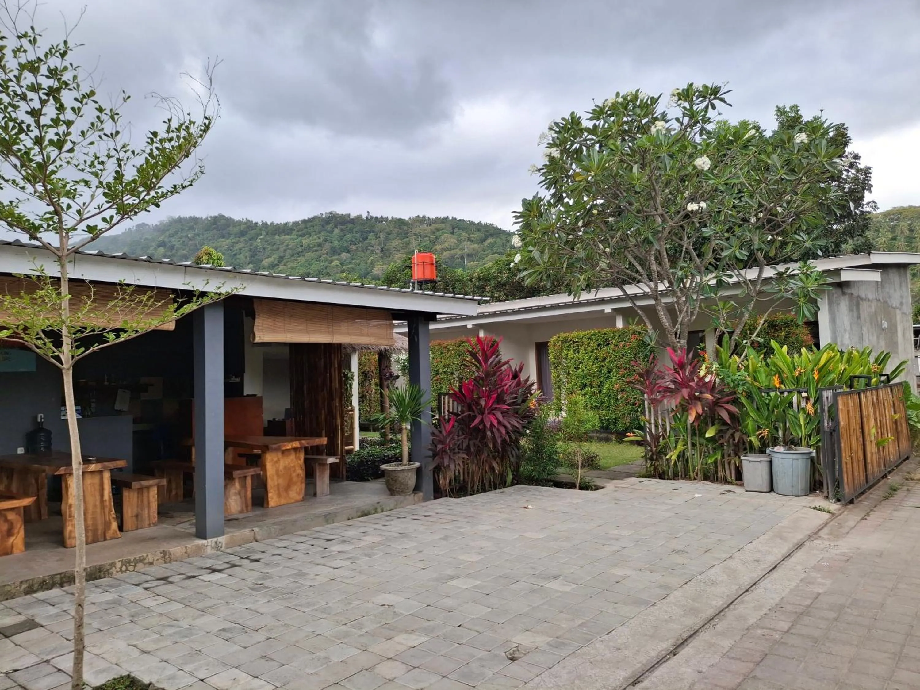 Property building in Sammy Cottage Senggigi