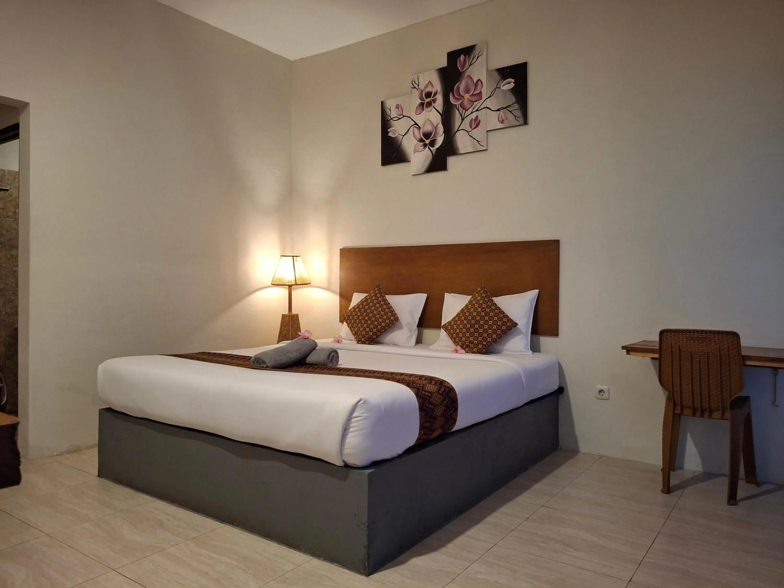 Bed in Sammy Cottage Senggigi