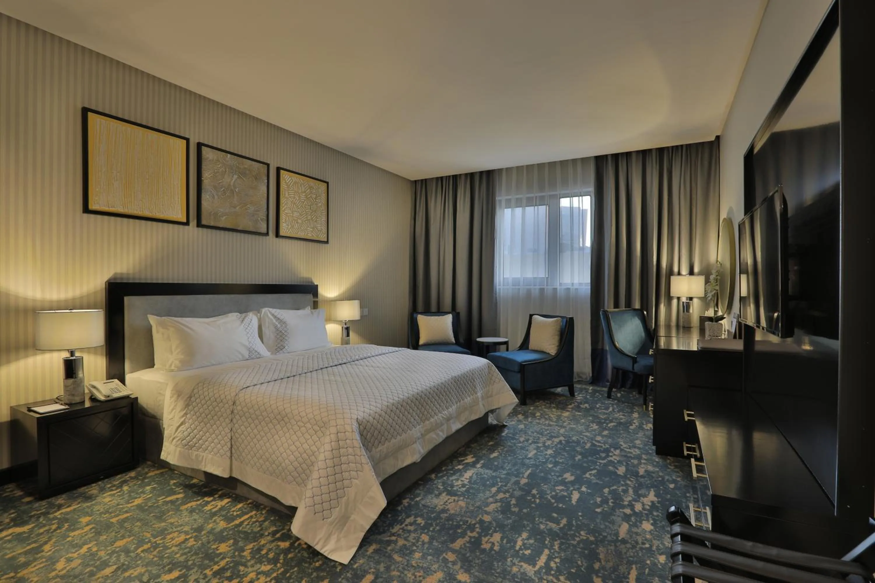 Photo of the whole room, Bed in Iris Boutique Granada