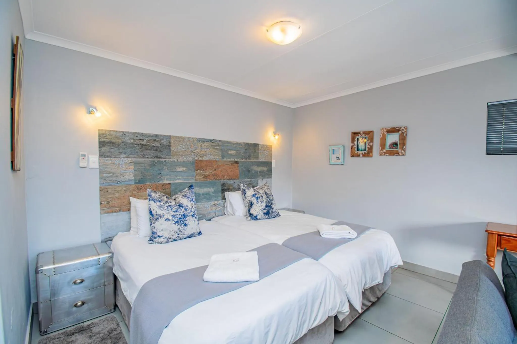 Bed in Glen Maine Guest House