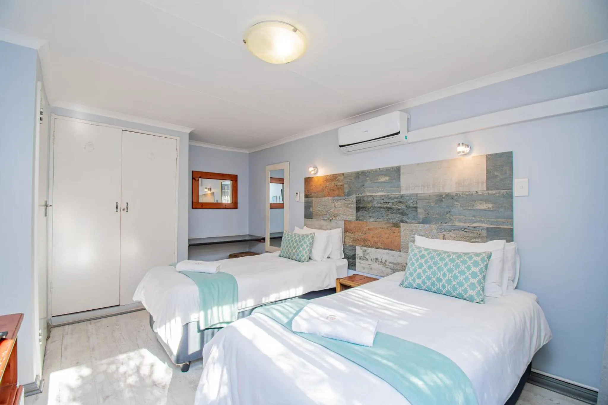 Bedroom, Bed in Glen Maine Guest House