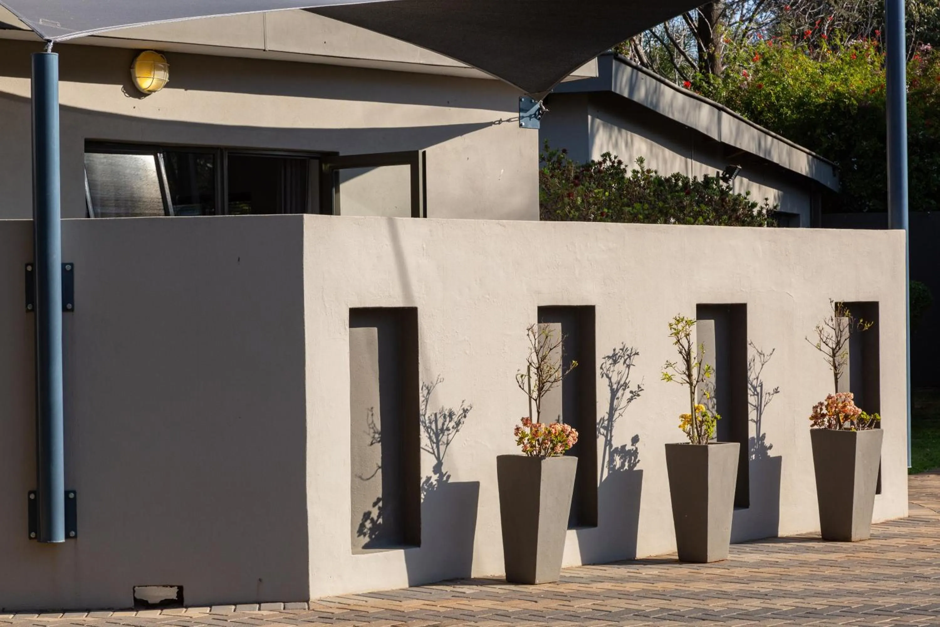 Property building in Glen Maine Guest House