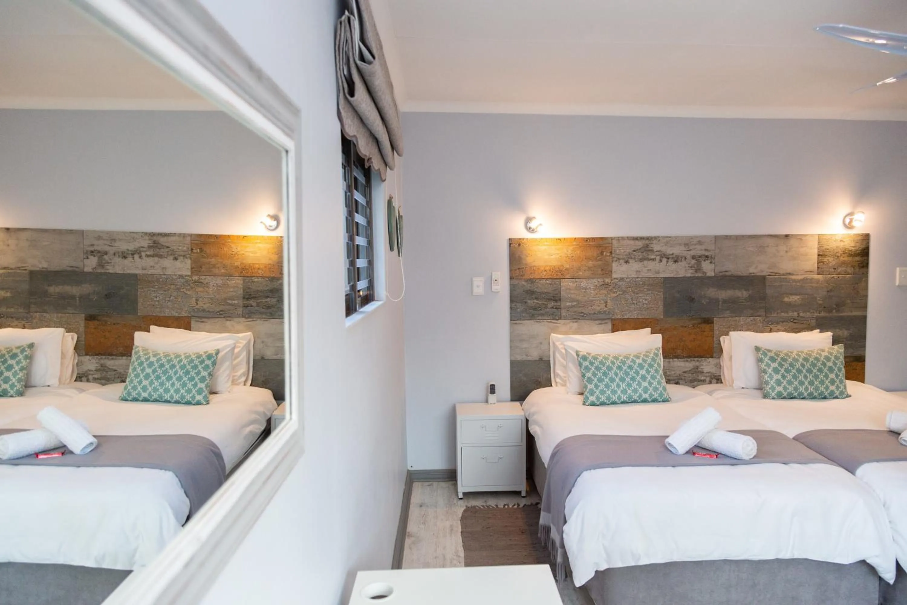 Bed in Glen Maine Guest House