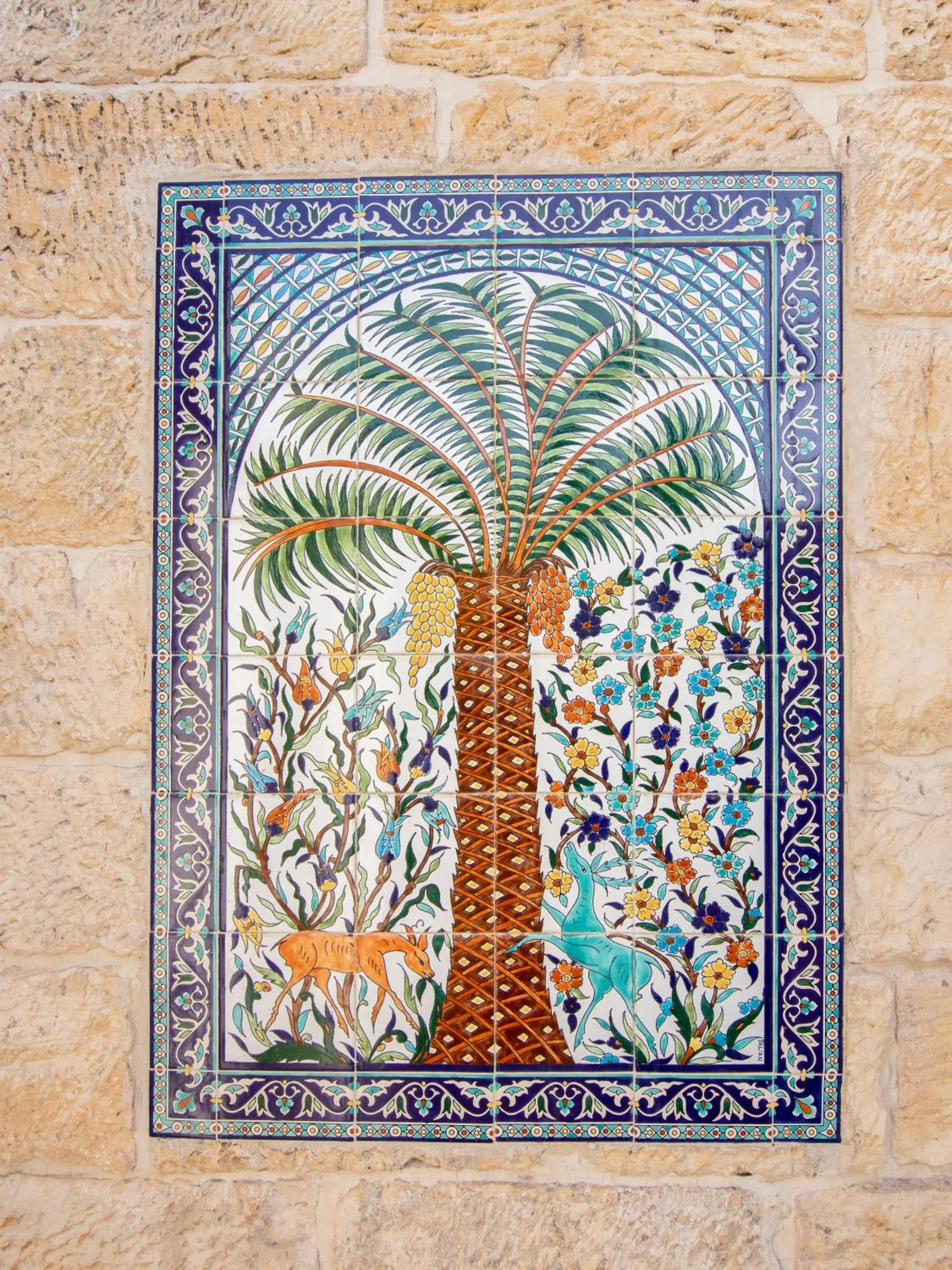 Property building in Flora Valley Boutique Hotel