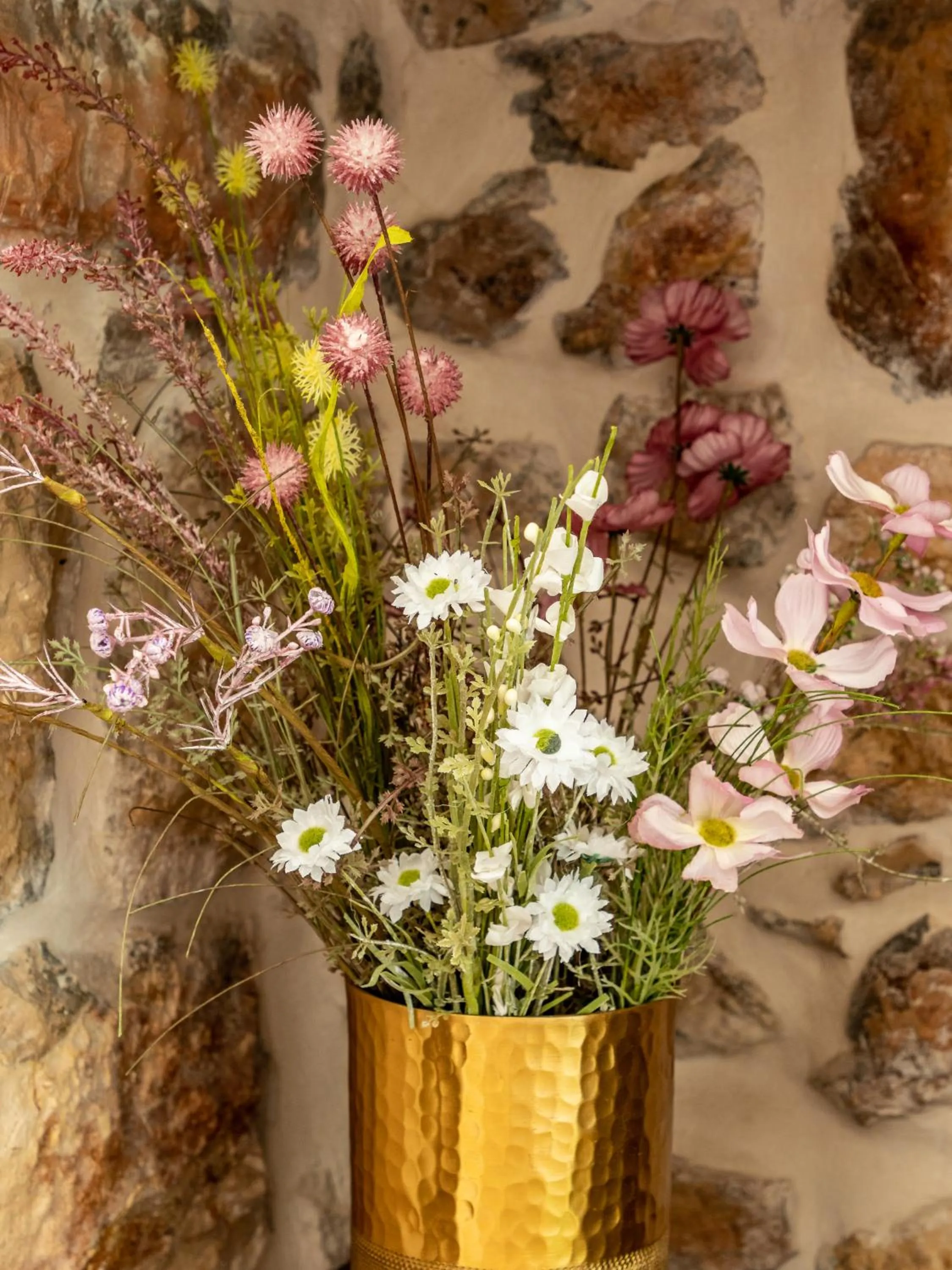 Flora Valley Boutique Hotel