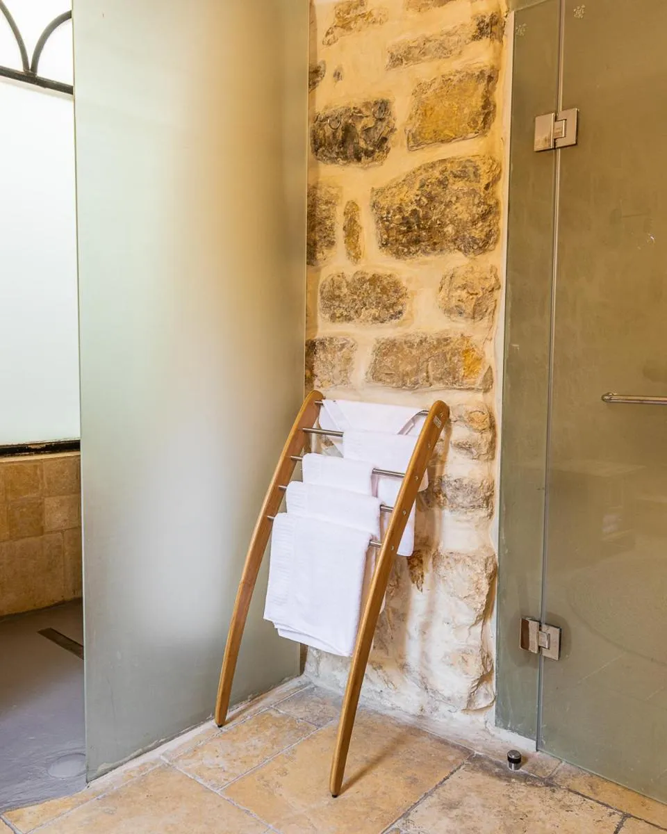 Flora Valley Boutique Hotel