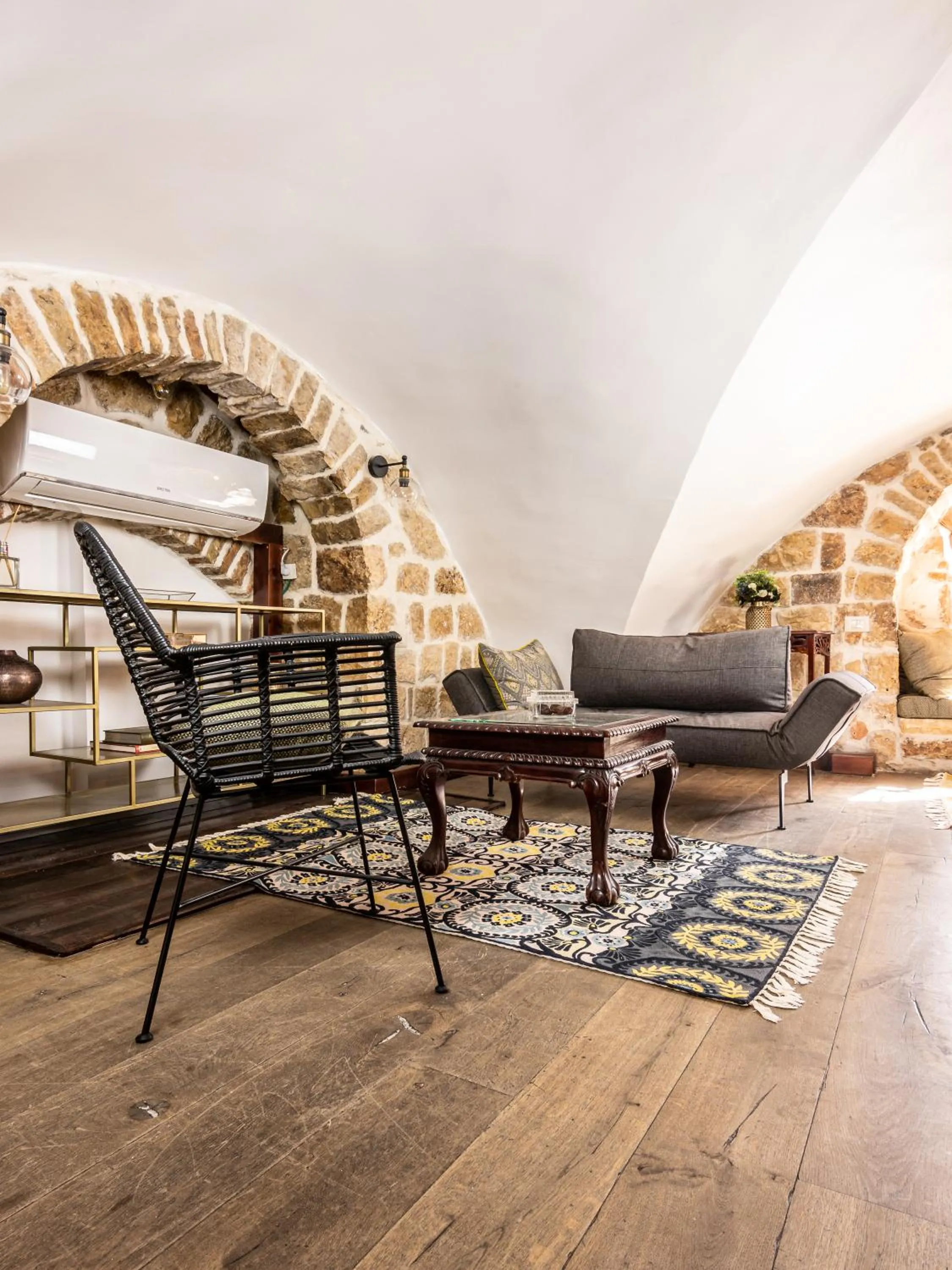 Flora Valley Boutique Hotel