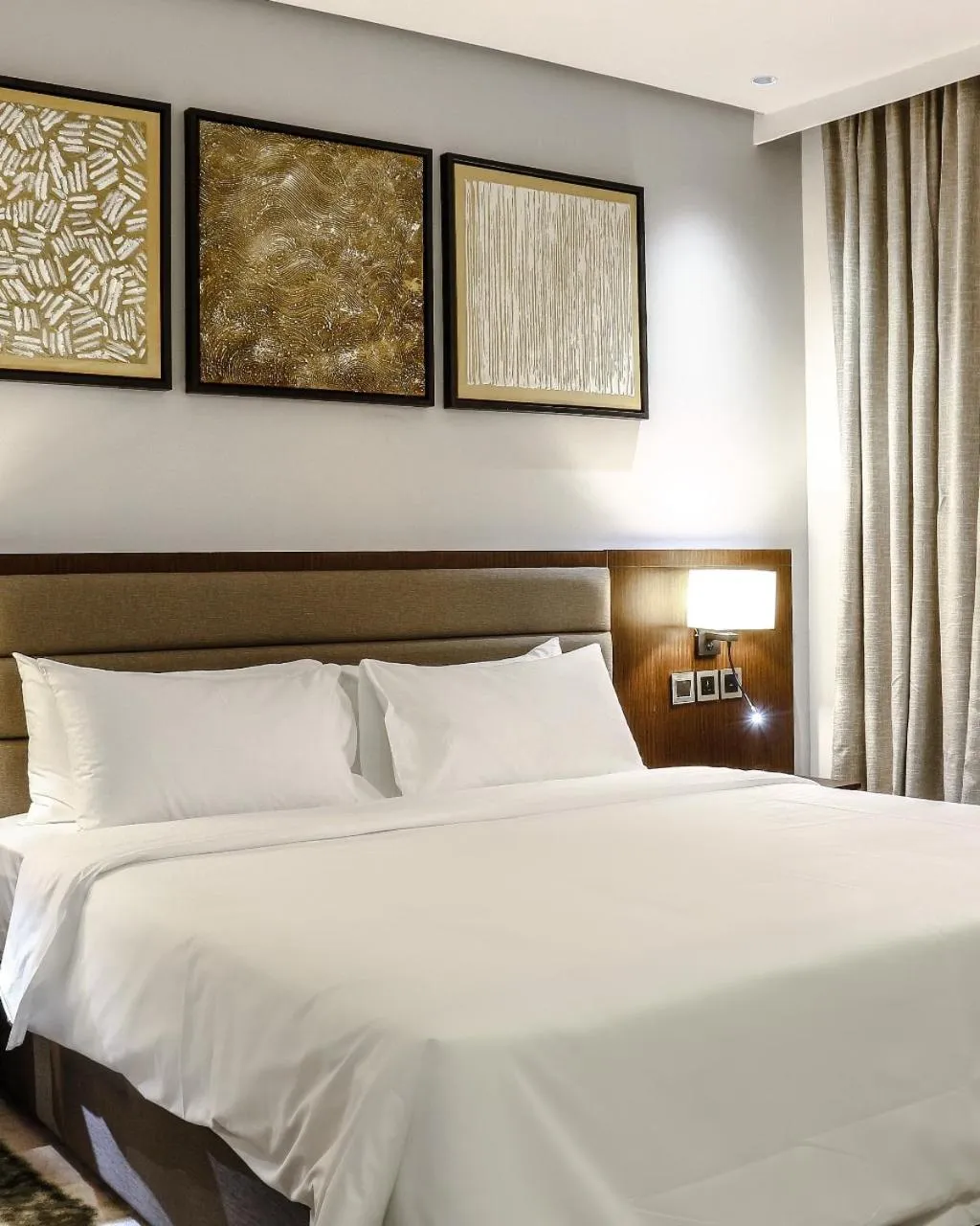 Bed in Iris Boutique Taif Heart