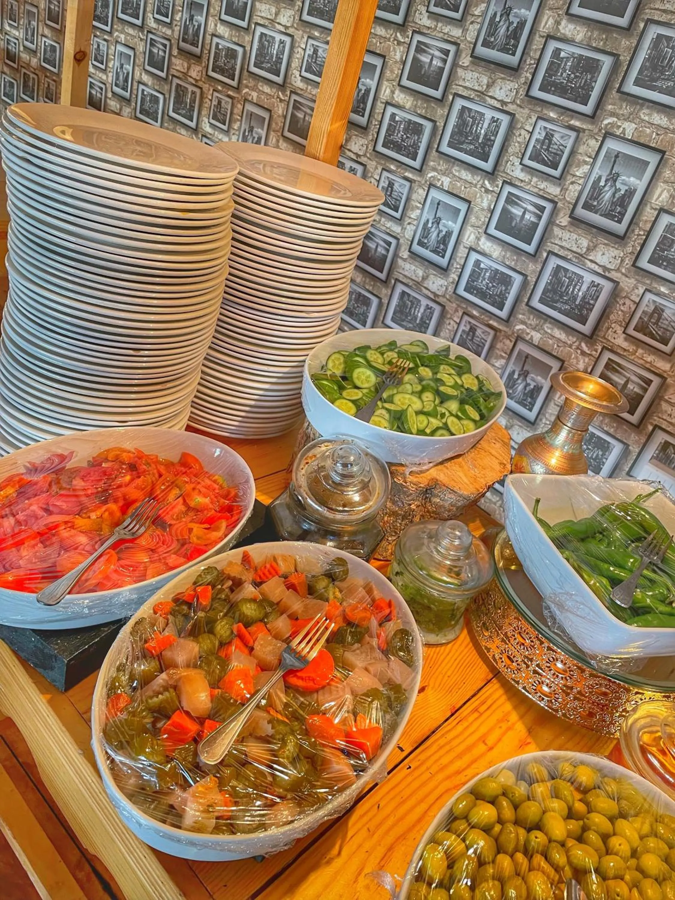 Breakfast in Rum Oasis Luxury Camp